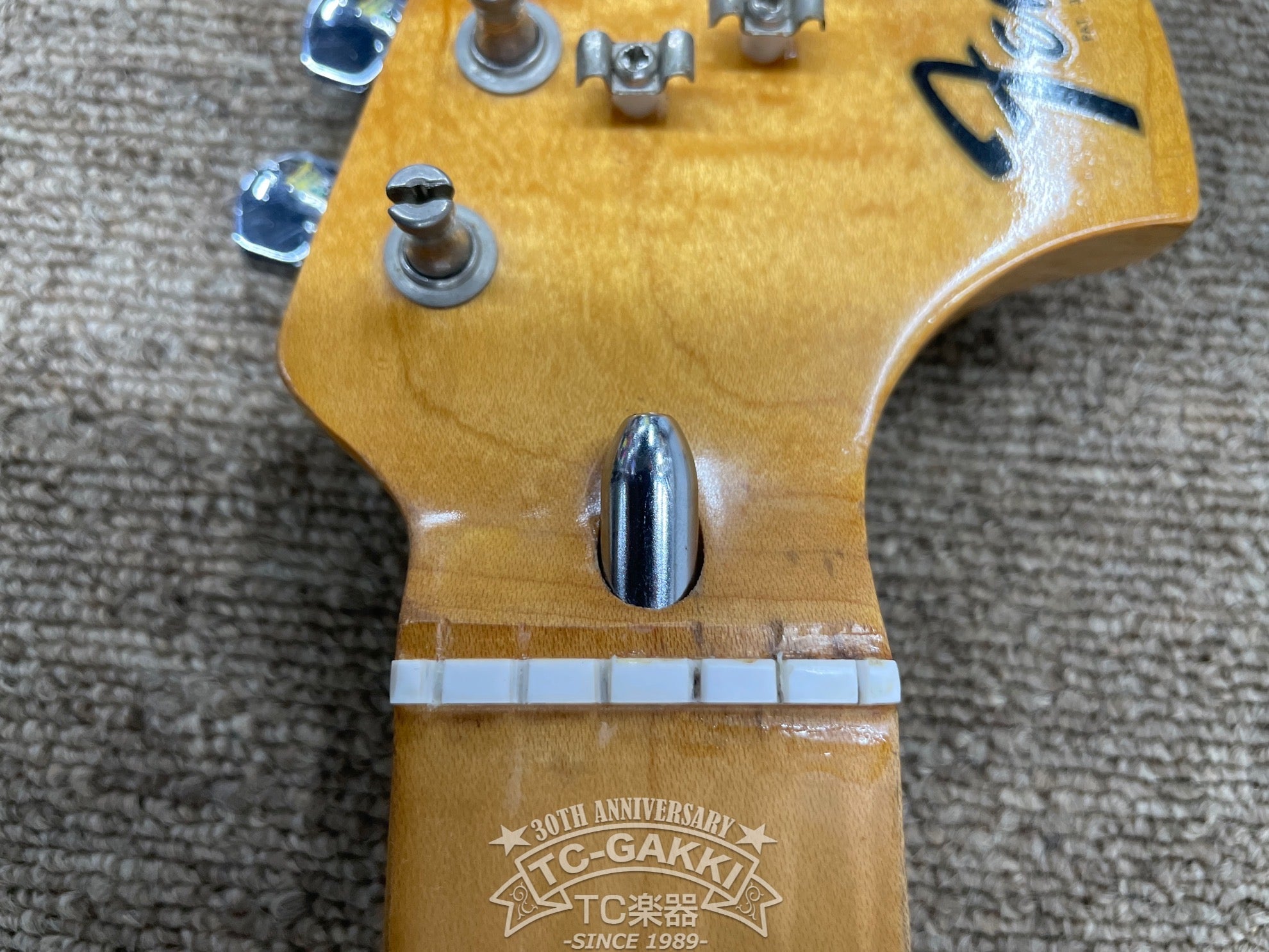 1970年代Fenderの特徴、Bullet Nutってなに? - TC楽器 - TCGAKKI