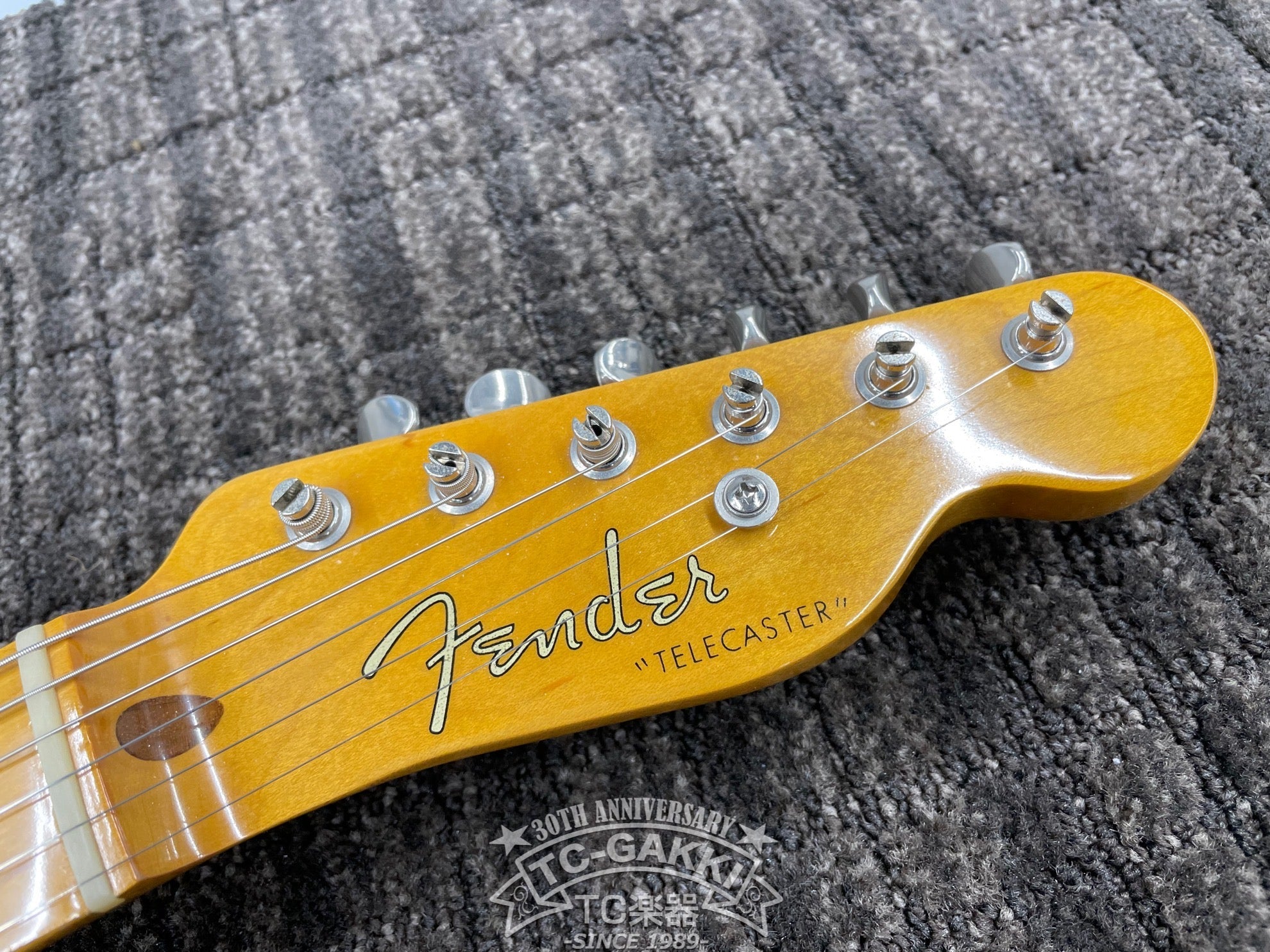 Fender Vネックの秘密
