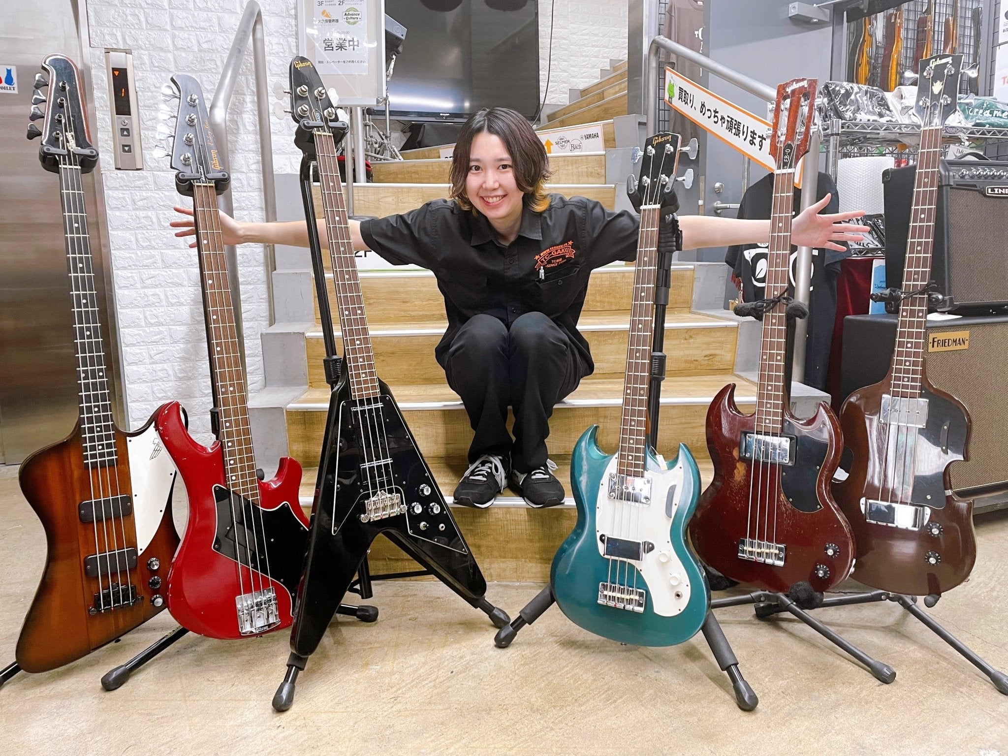 【まさかの!?】Flying V Bass、Victory、Melody Maker Bass…Gibsonのレアベース大集合! - TC楽器 - TCGAKKI
