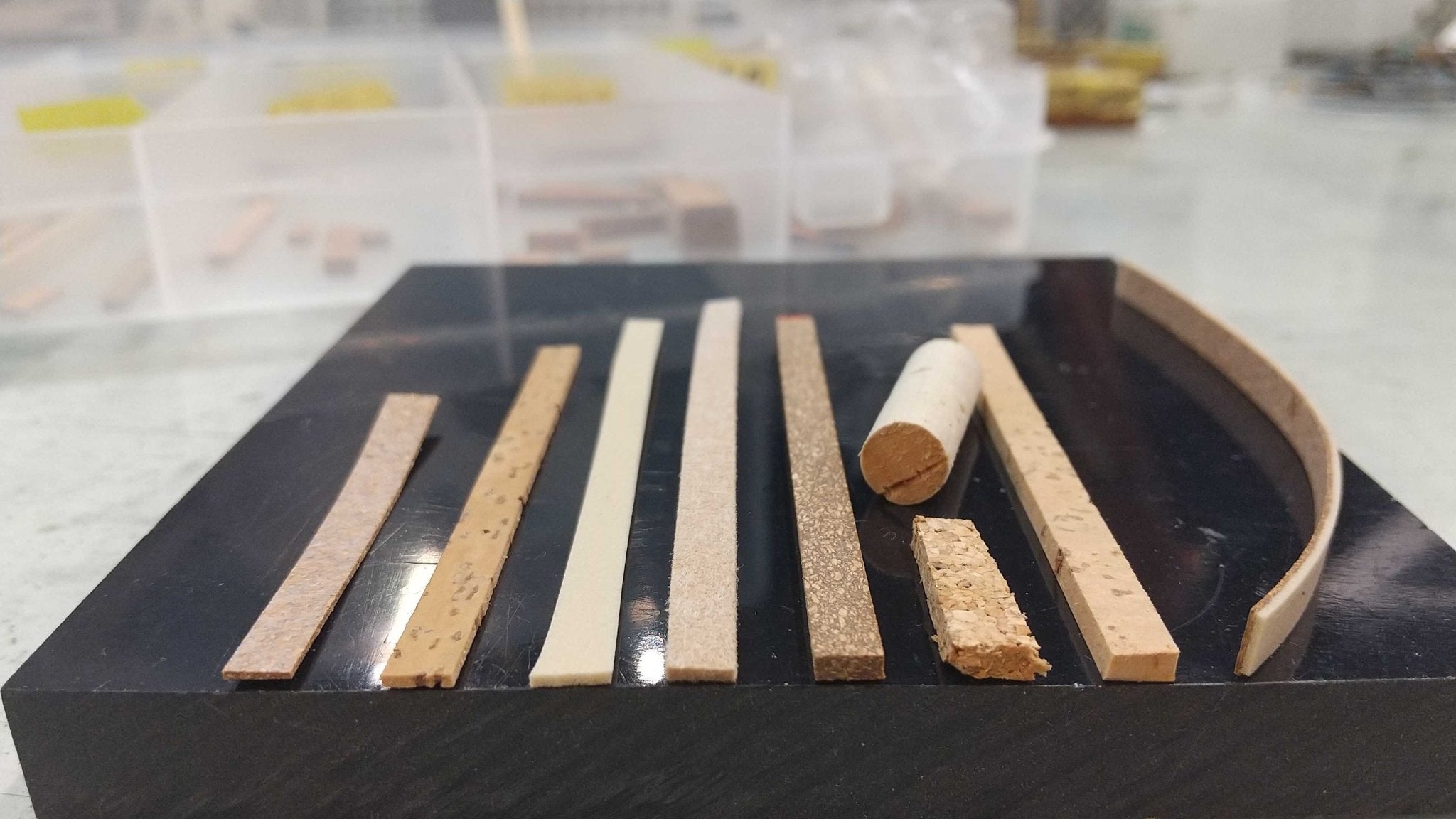 修理に欠かせないの材料のこと-コルク編- - TC楽器 - TCGAKKI