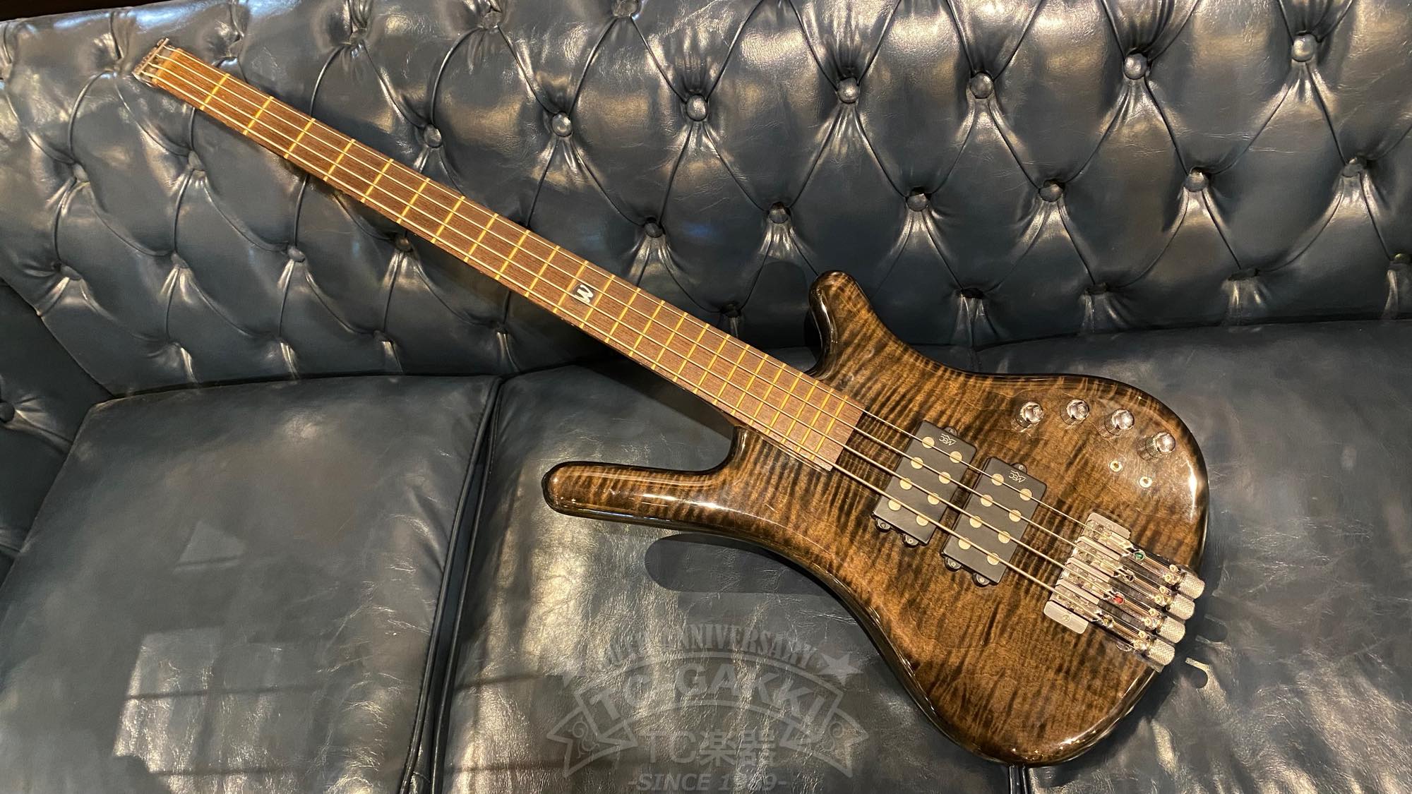ヘッドが折れたWarwick、そのまま直さずヘッドレスにしてみた - TC楽器 - TCGAKKI
