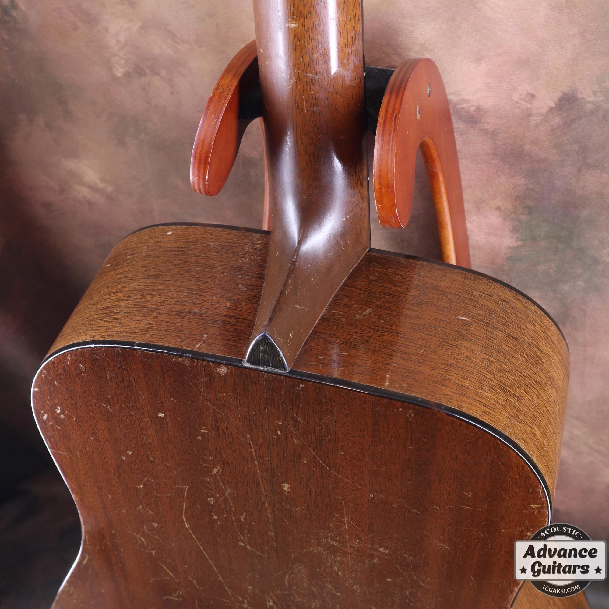 1944年製 D - 18 "Owned and Played by Peter Fonda" - TC楽器 - TCGAKKI