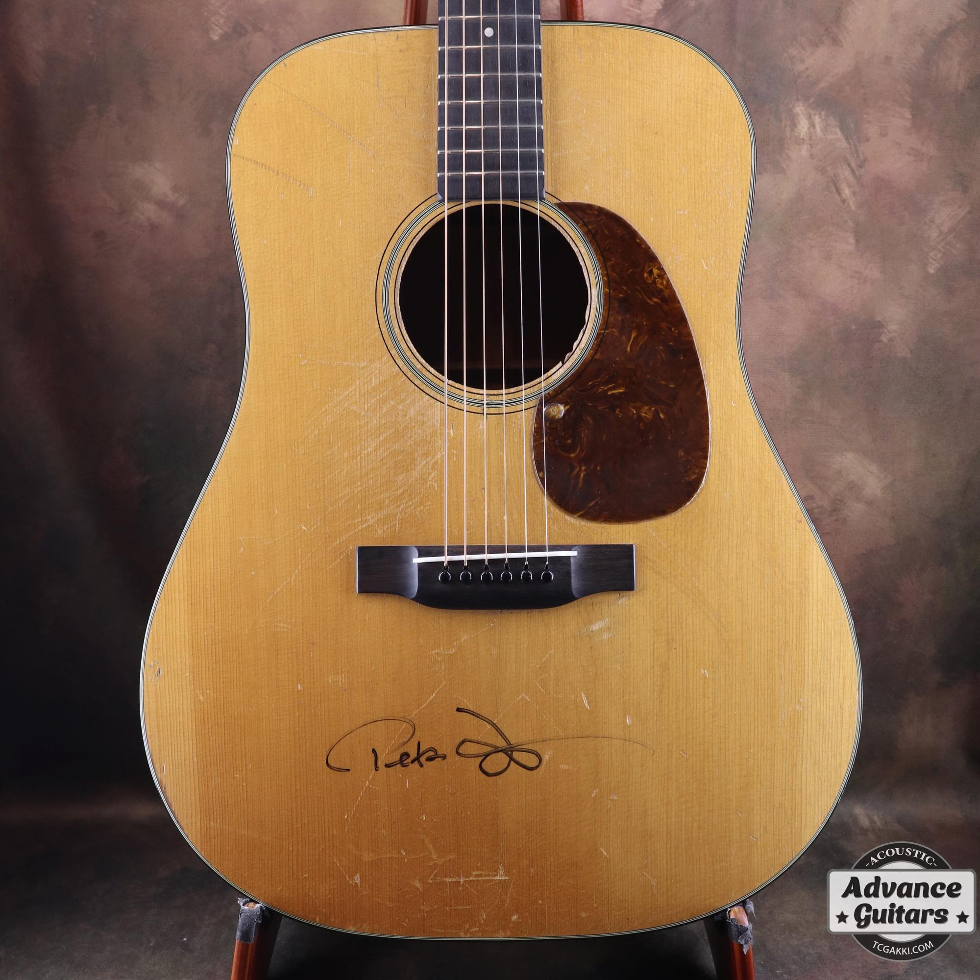 1944年製 D - 18 "Owned and Played by Peter Fonda" - TC楽器 - TCGAKKI