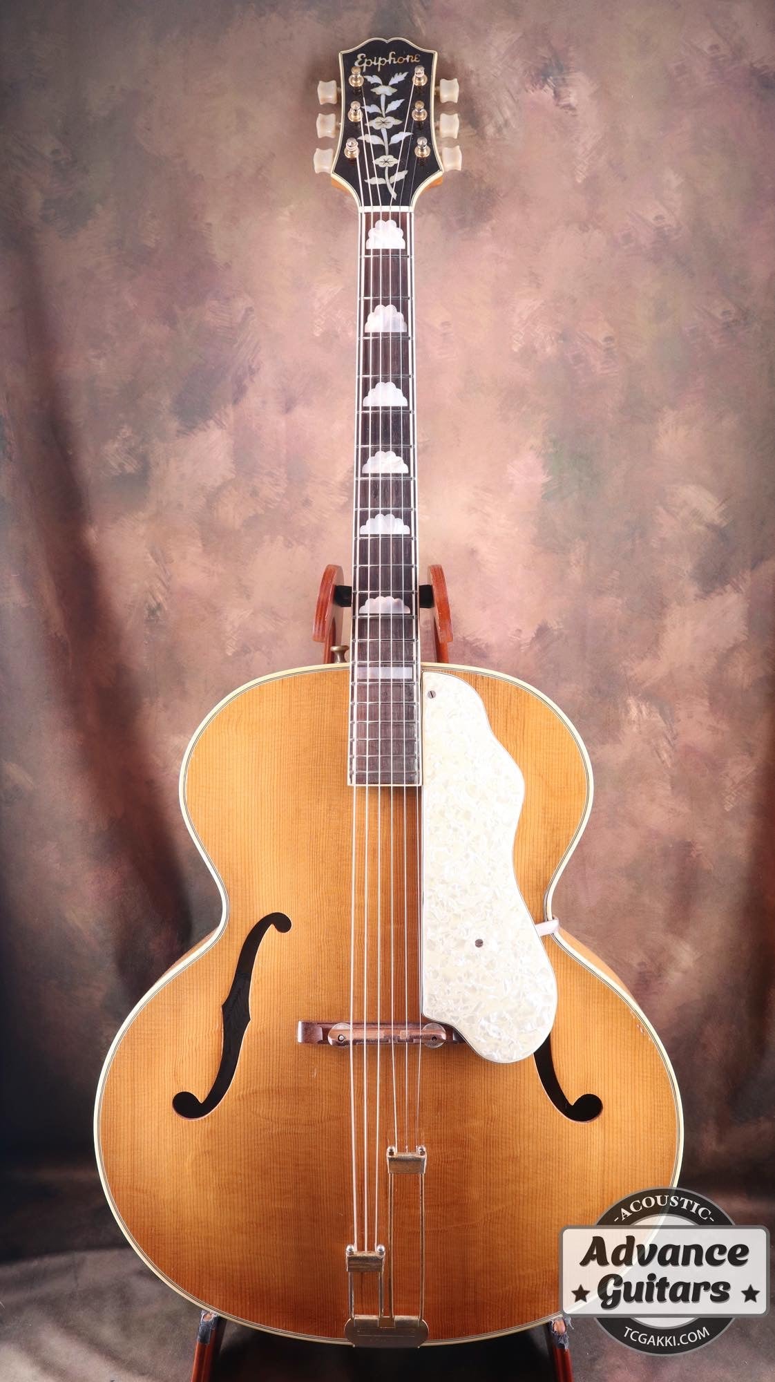 1951年製 DELUXE - TC楽器 - TCGAKKI