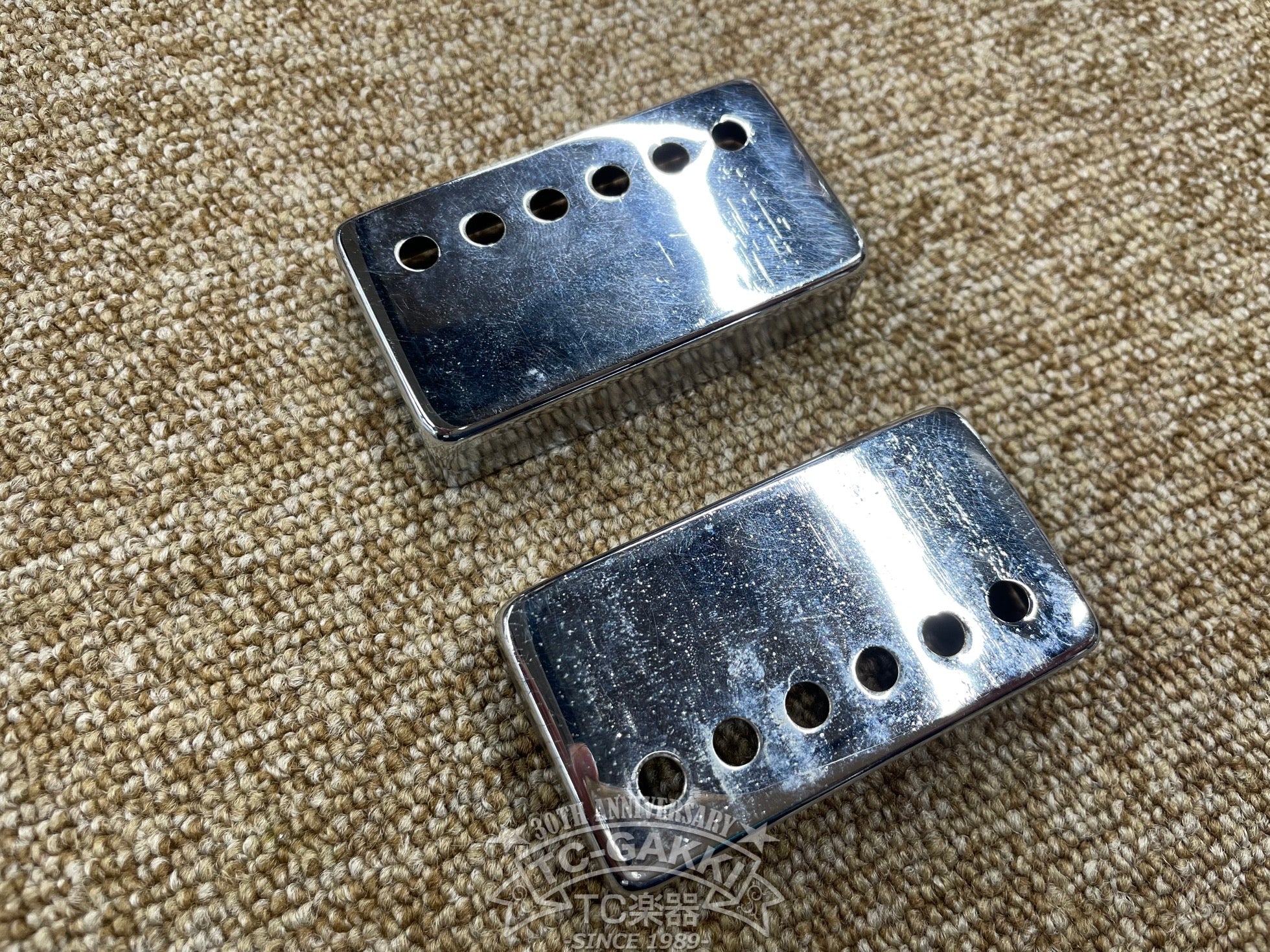 1960s-1970s Chrome Cover for P-490(Stickered Numbered PAF) - TC楽器 - TCGAKKI