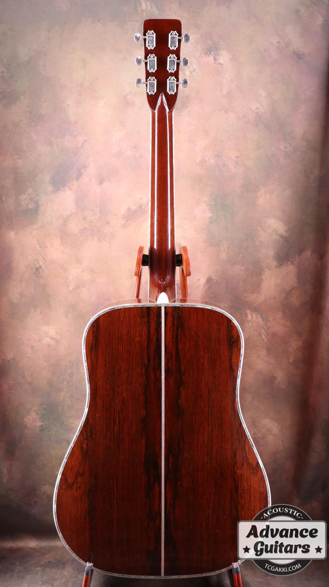 1967年製 D - 28 "TRAIN"(Inlayed by Larry Robinson,Engraved by Greg Rich) - TC楽器 - TCGAKKI