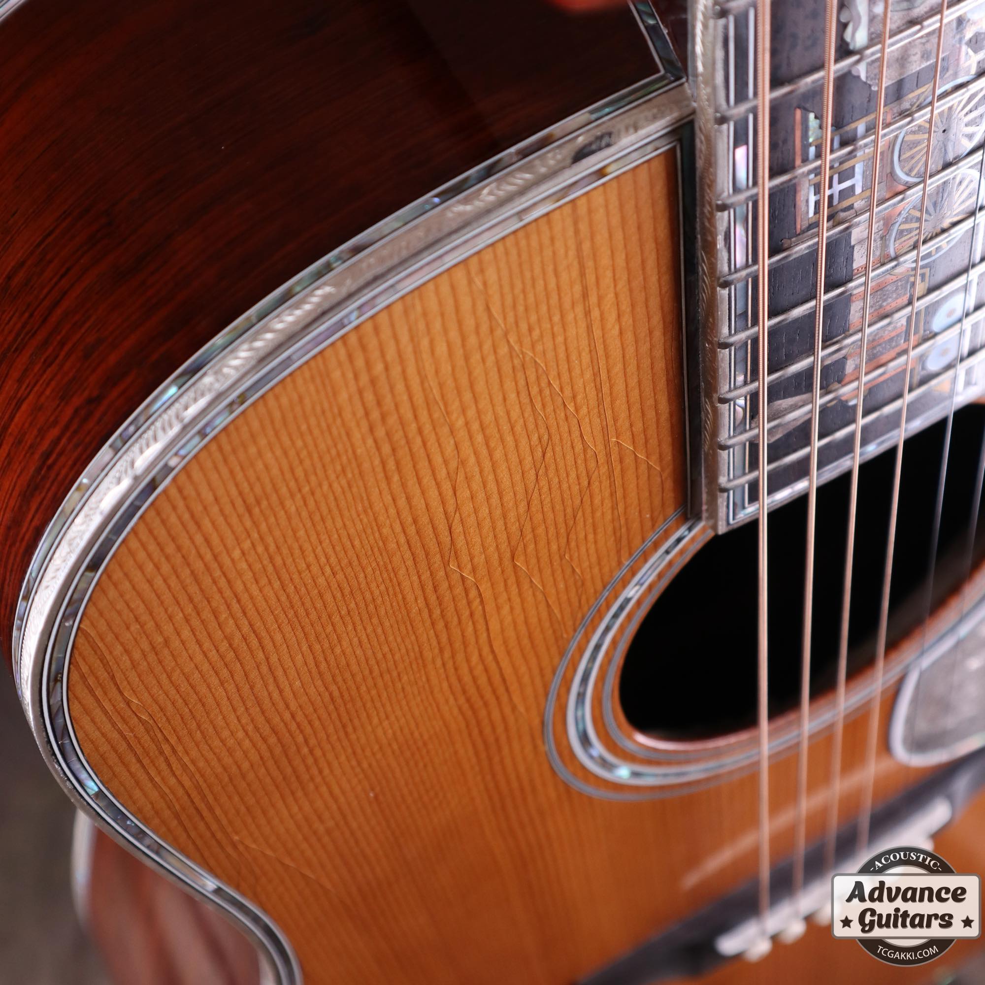 1967年製 D - 28 "TRAIN"(Inlayed by Larry Robinson,Engraved by Greg Rich) - TC楽器 - TCGAKKI