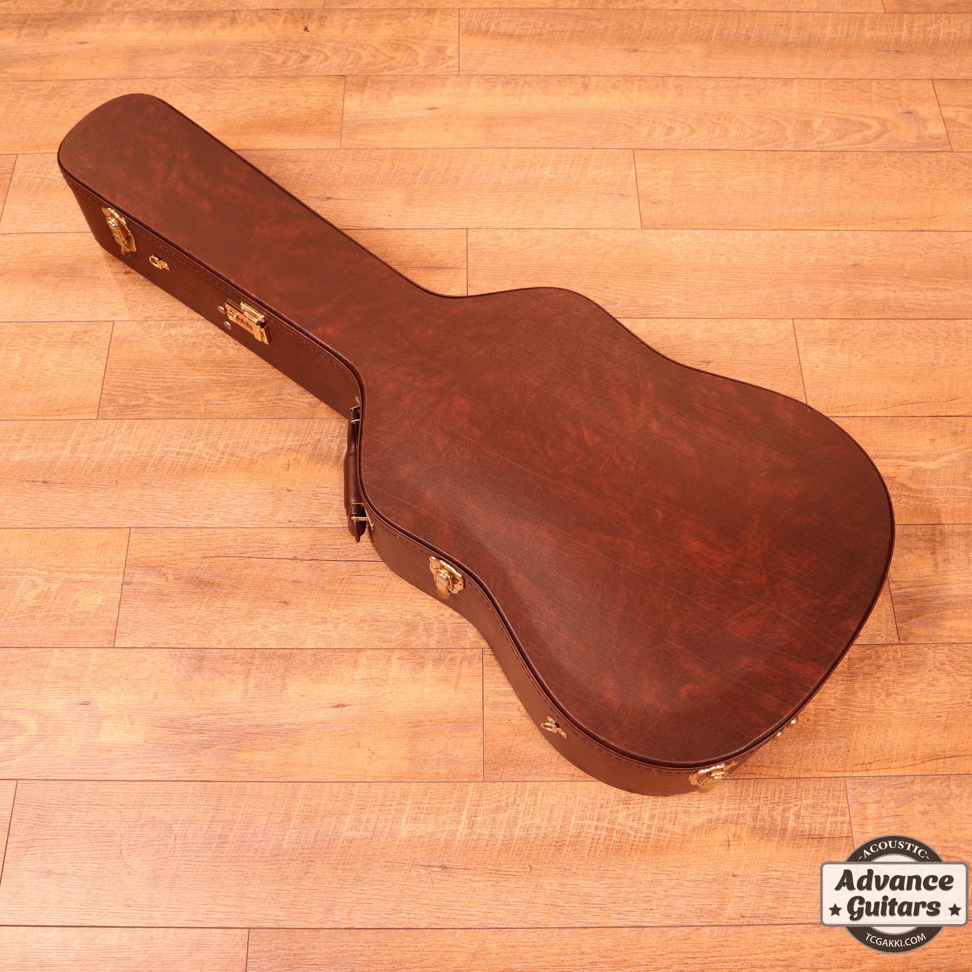 1967年製 D - 28 "TRAIN"(Inlayed by Larry Robinson,Engraved by Greg Rich) - TC楽器 - TCGAKKI