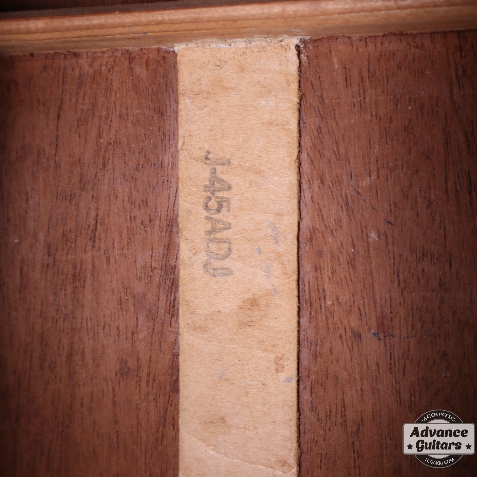 1967 J-45 - TC楽器 - TCGAKKI