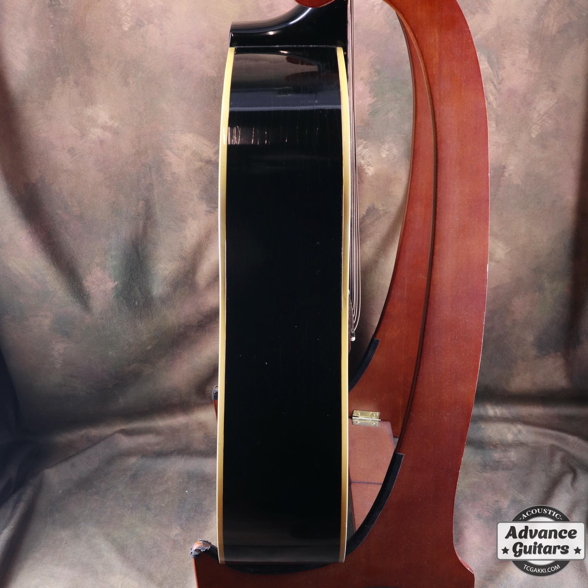 1968年製 J - 45 Ebony Black - TC楽器 - TCGAKKI