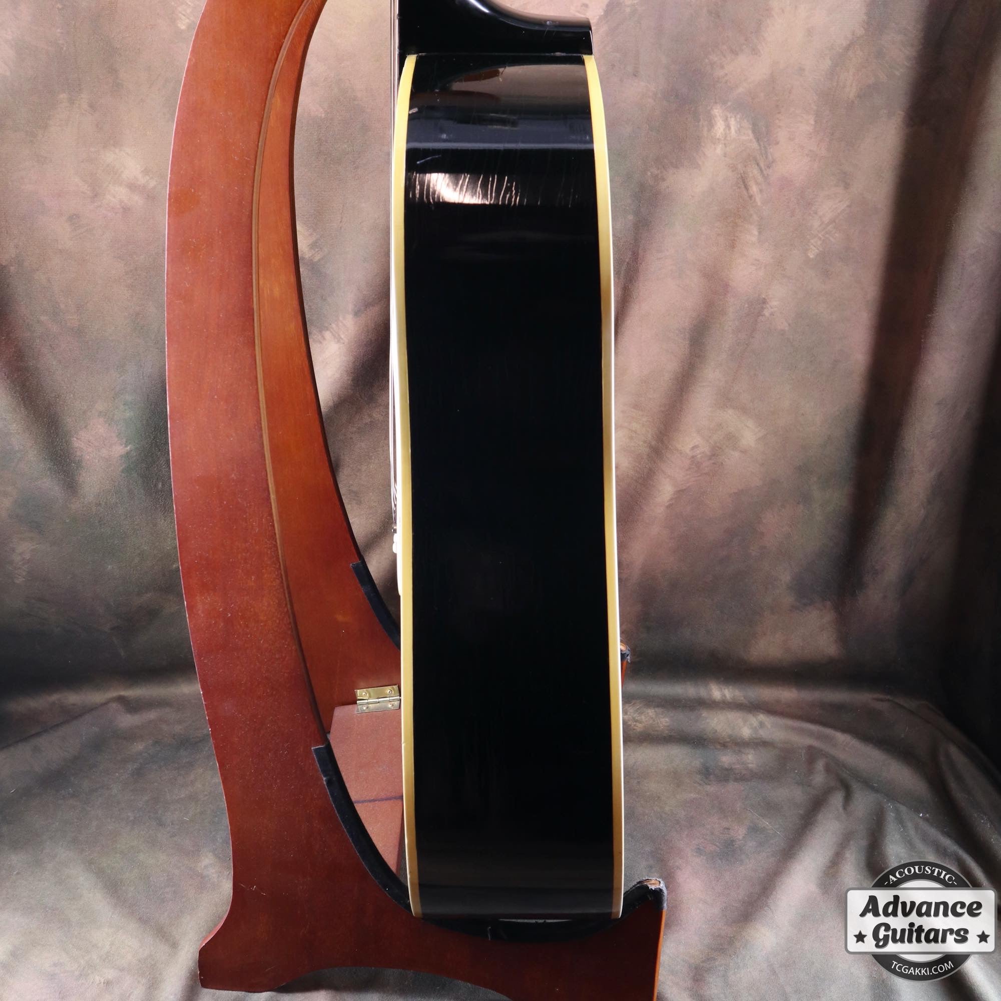 1968年製 J - 45 Ebony Black - TC楽器 - TCGAKKI