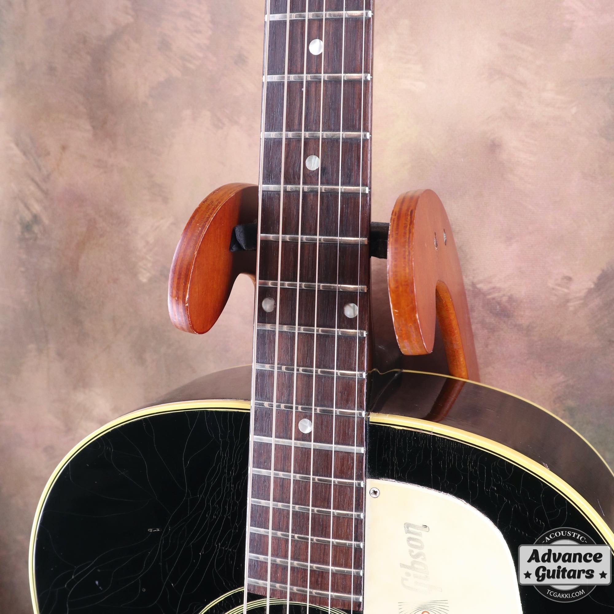 1968年製 J - 45 Ebony Black - TC楽器 - TCGAKKI