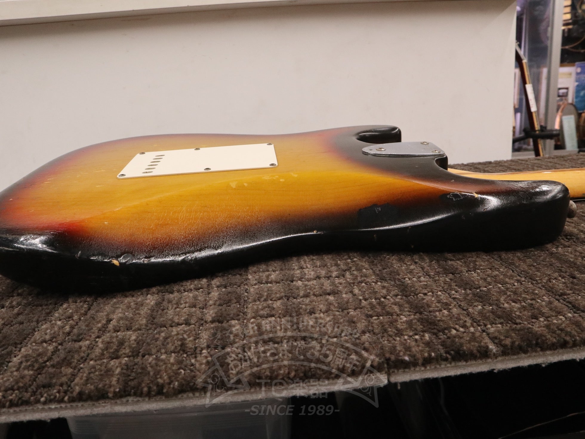1973 STRATOCASTER Alder / Maple 3Tone Sunburst - TC楽器 - TCGAKKI