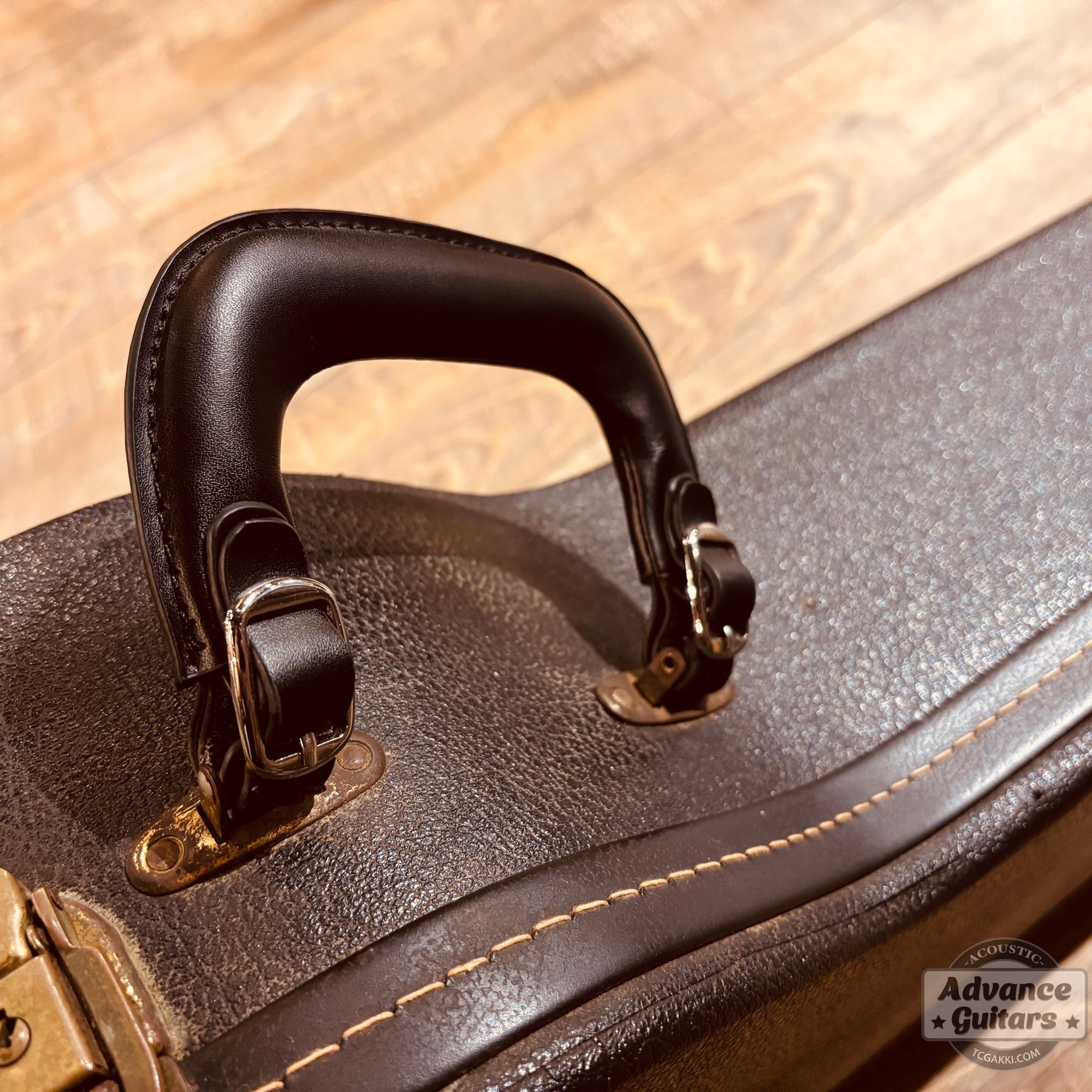 1974~1975年製 Dove Black - TC楽器 - TCGAKKI