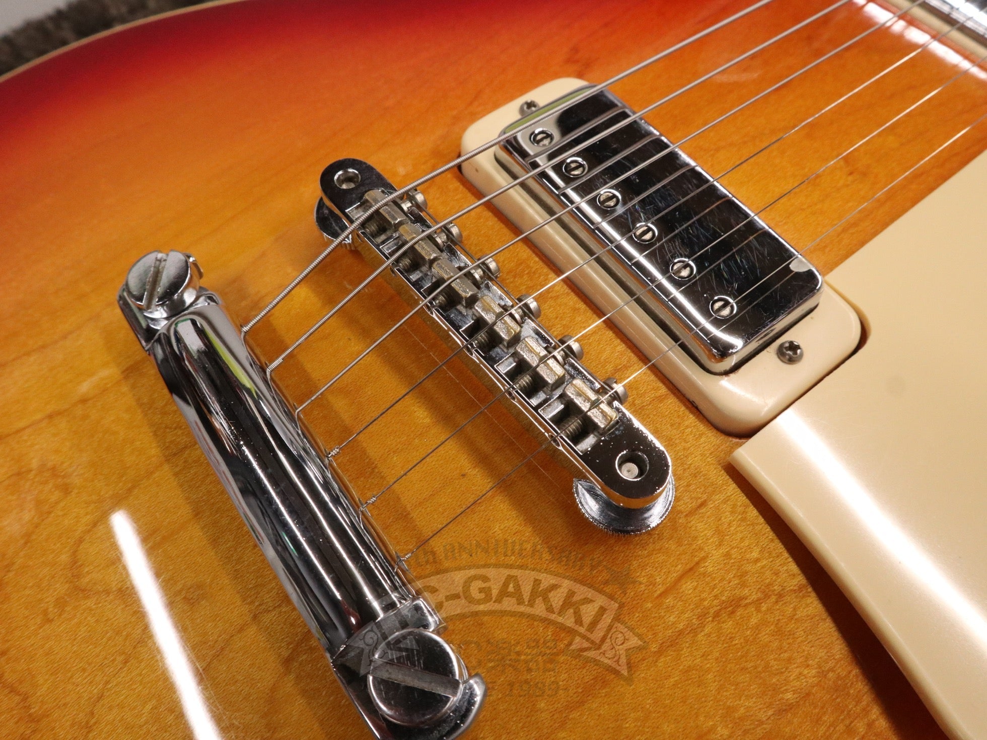 1975 Les Paul Deluxe Cherry Sunburst - TC楽器 - TCGAKKI