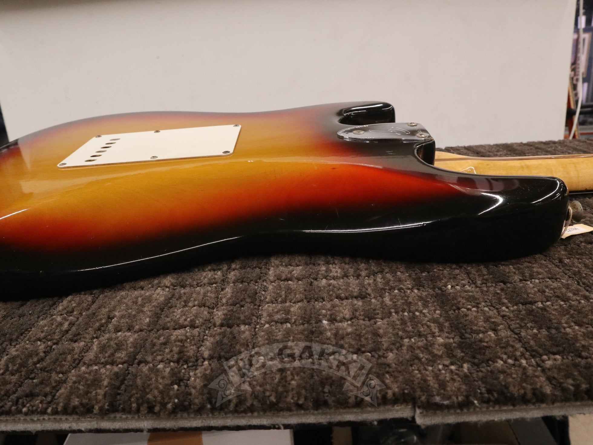 1975 STRATOCASTER Alder / Maple - TC楽器 - TCGAKKI