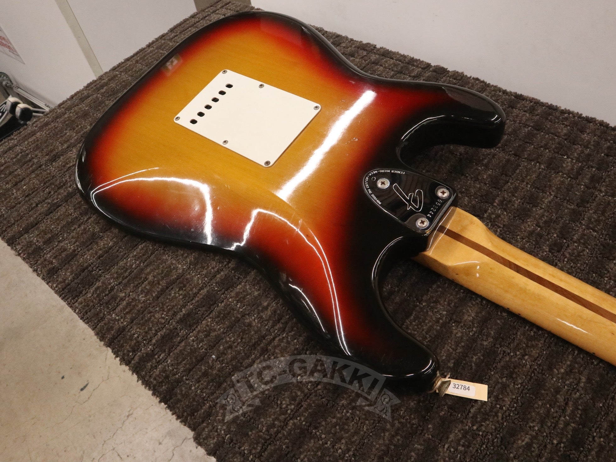 1975 STRATOCASTER Alder / Maple - TC楽器 - TCGAKKI