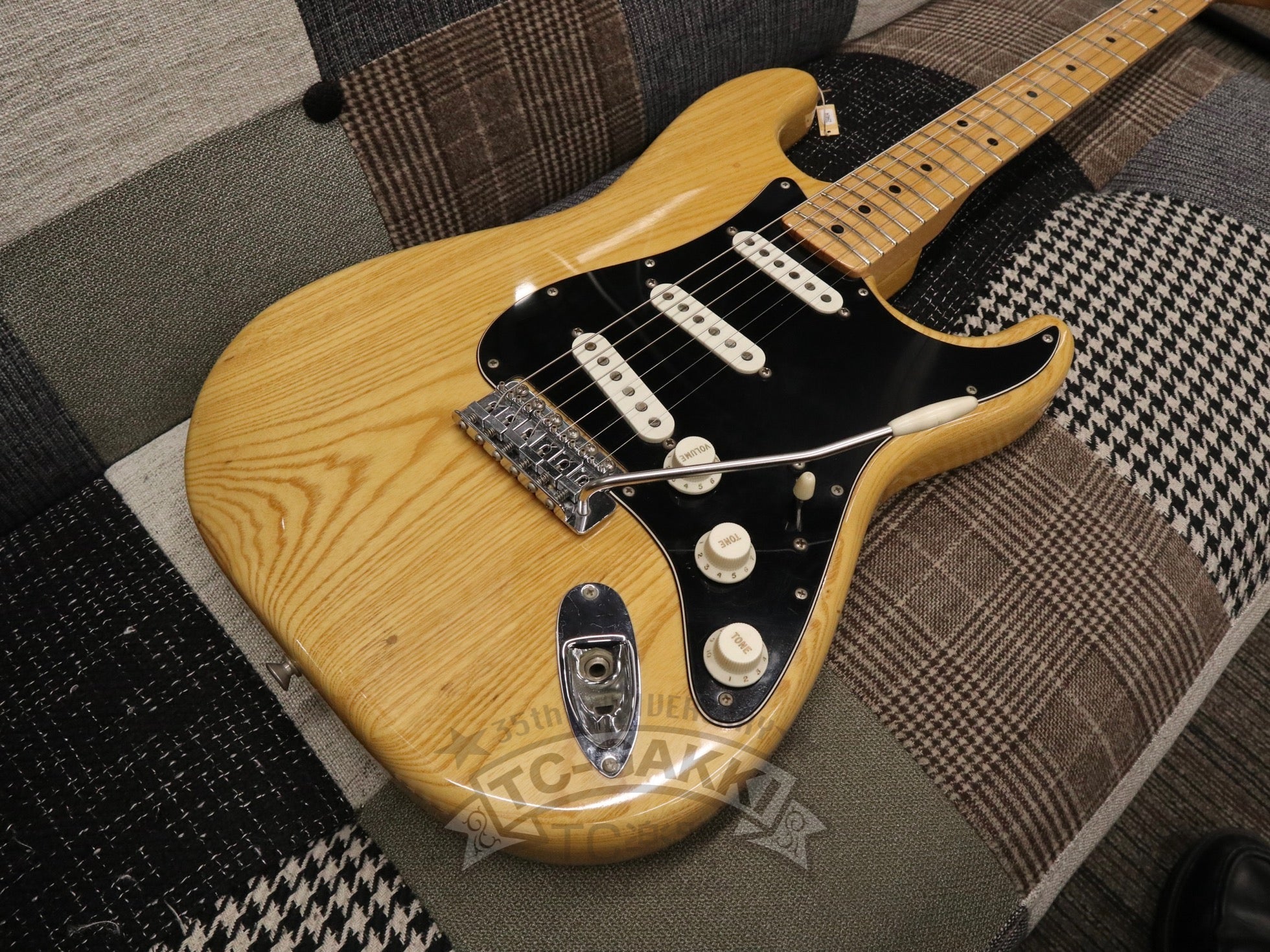 1976 STRATOCASTER Ash / Maple - TC楽器 - TCGAKKI