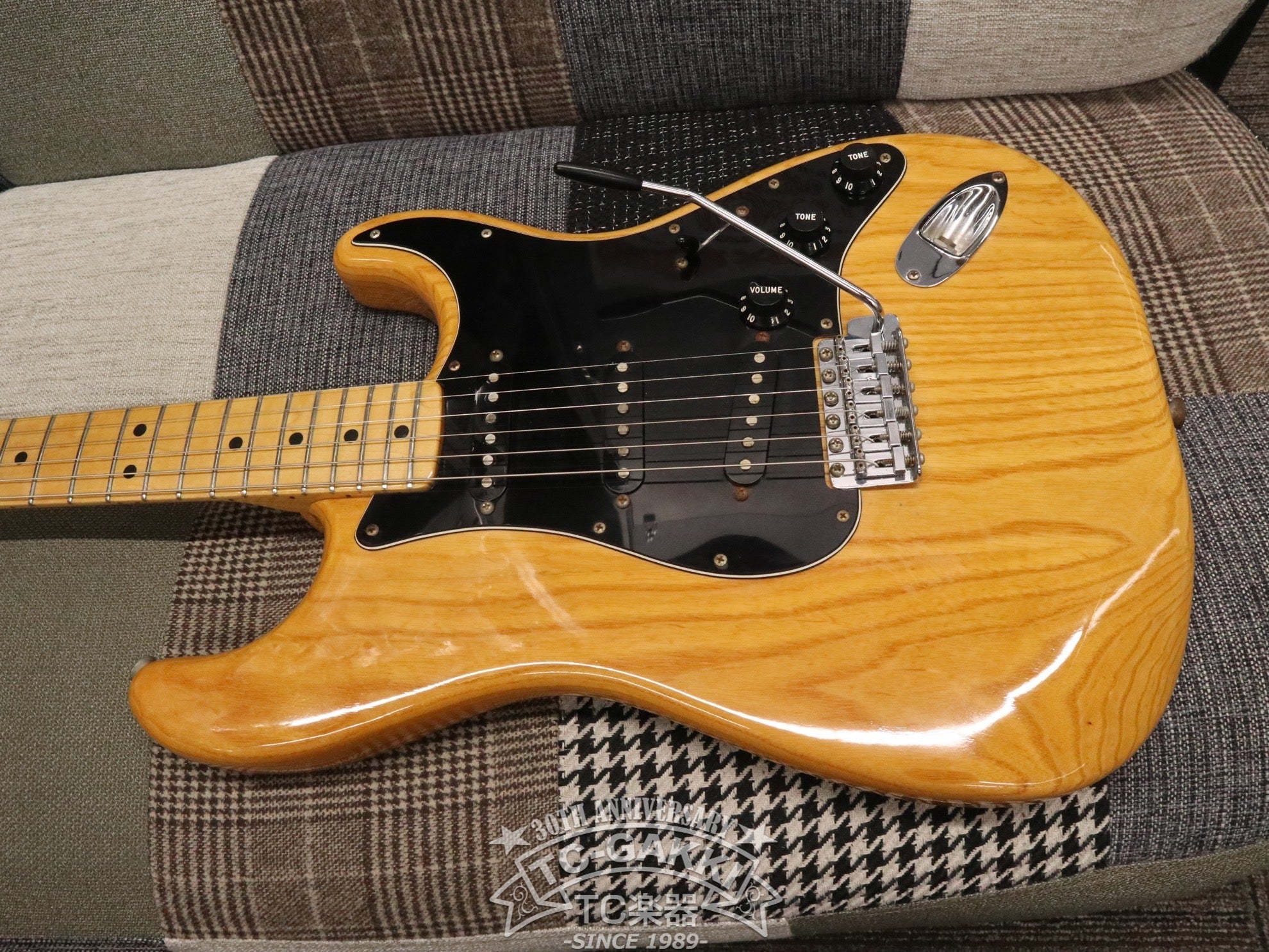 1977 STRATOCASTER - TC楽器 - TCGAKKI