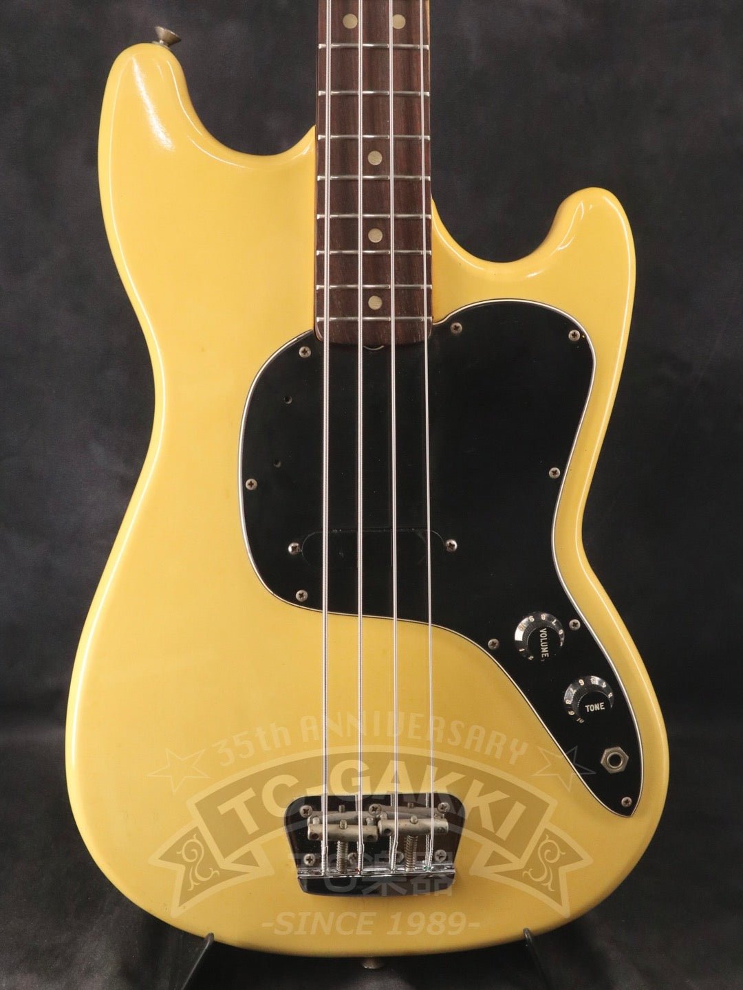 1979 Musicmaster Bass