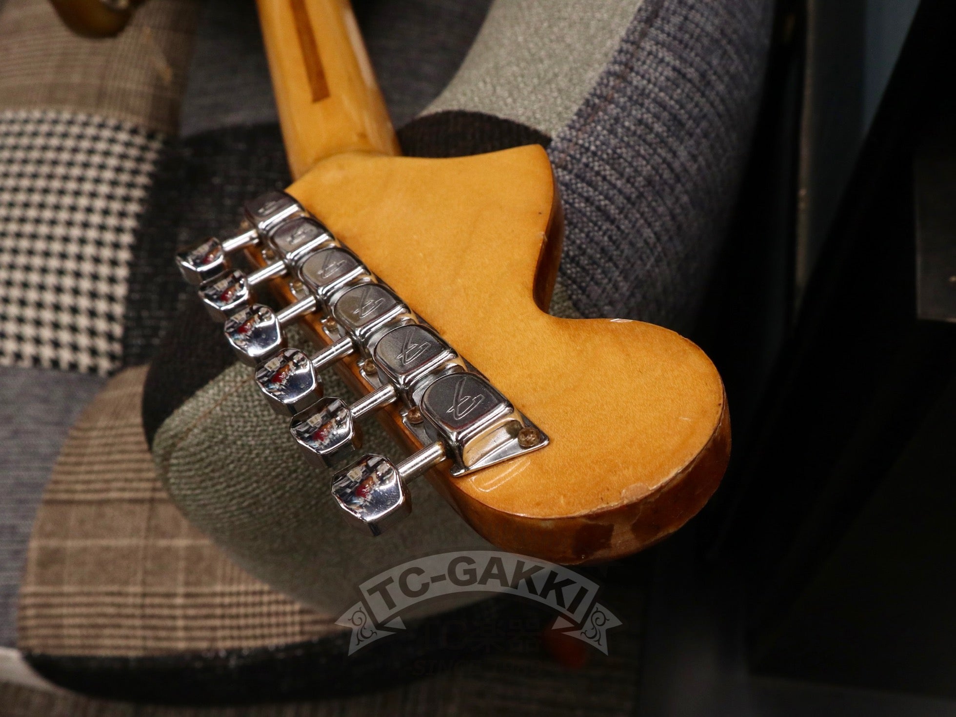 1979 STRATOCASTER Antigua - TC楽器 - TCGAKKI