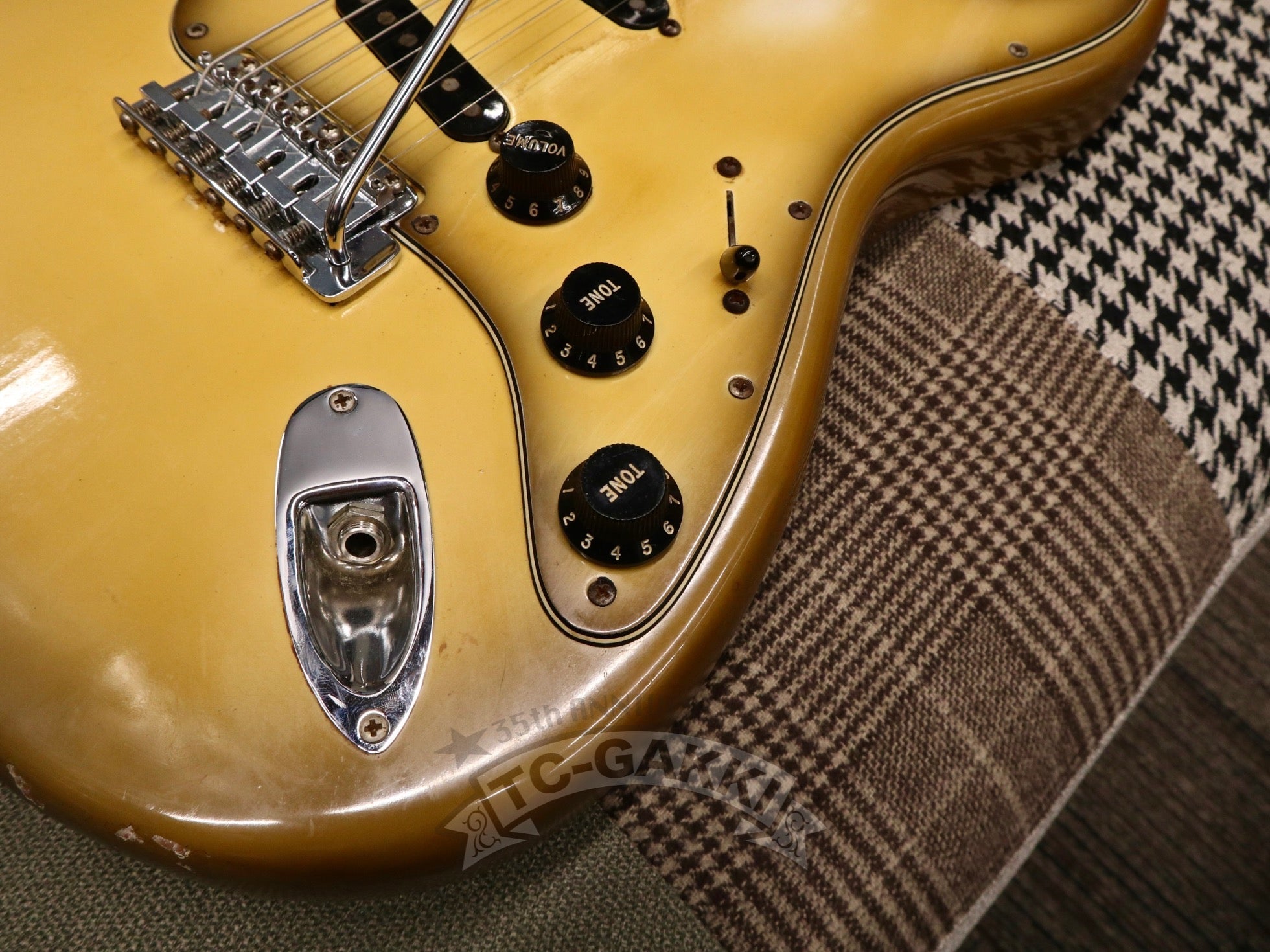 1979 STRATOCASTER Antigua - TC楽器 - TCGAKKI