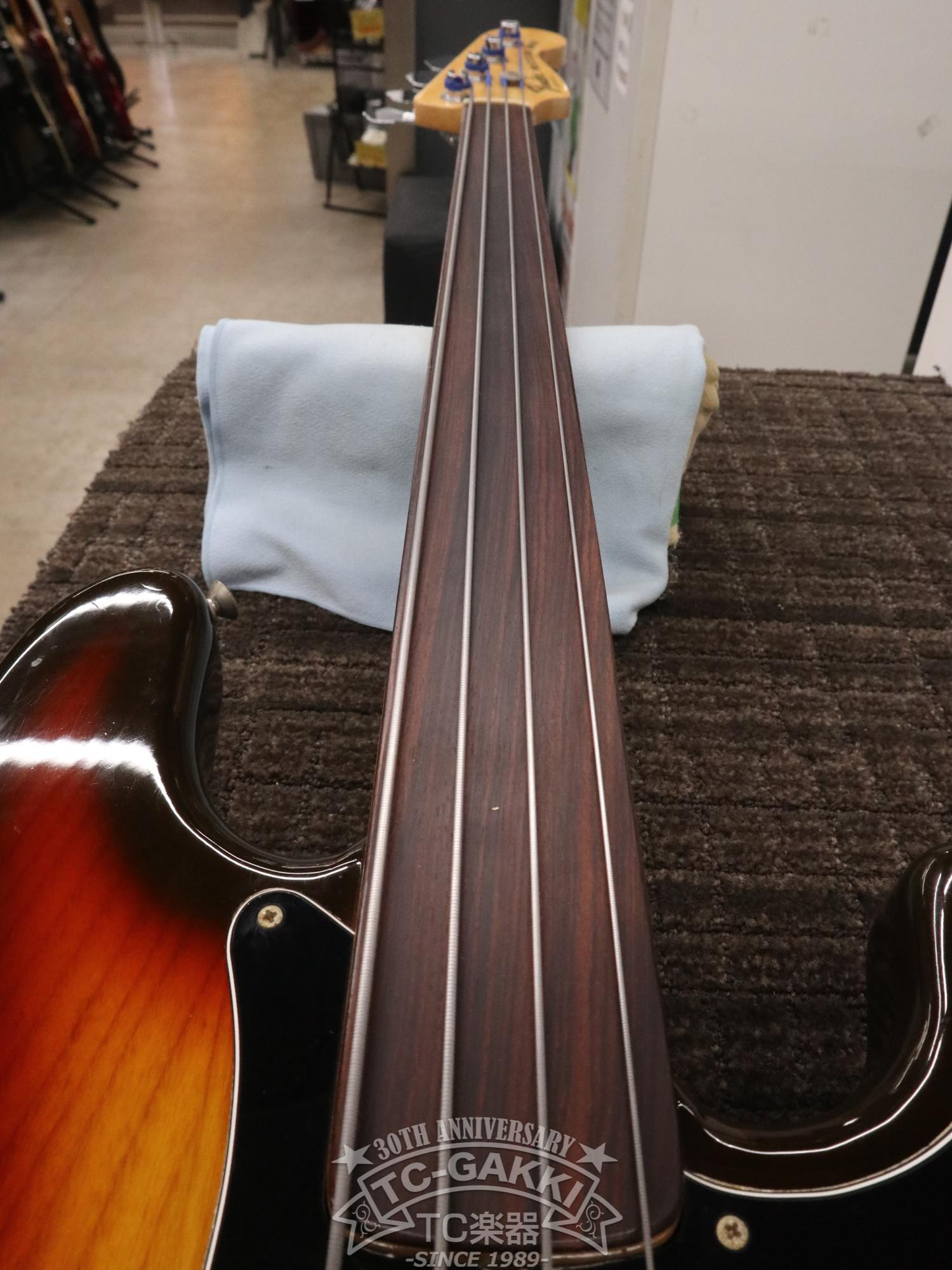 1980 Precision Bass Fretless - TC楽器 - TCGAKKI
