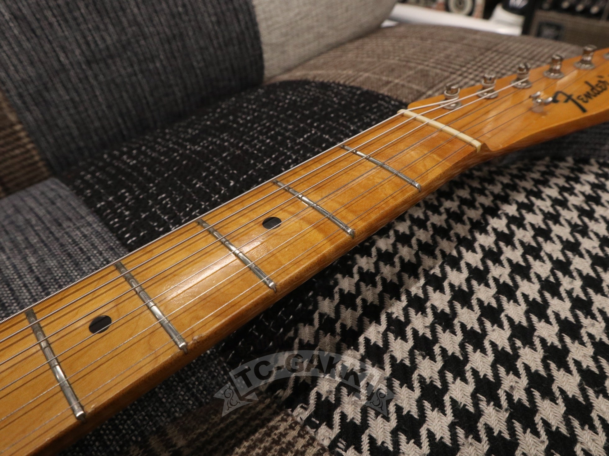 1980s TL69 - 75 Pink Paisley White Burst - TC楽器 - TCGAKKI