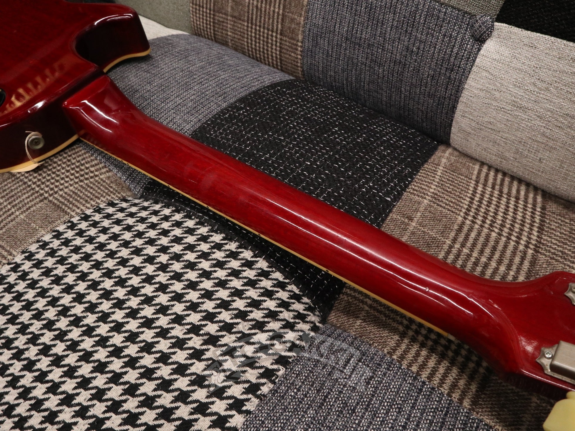 1981 LS120 Love Rock - TC楽器 - TCGAKKI