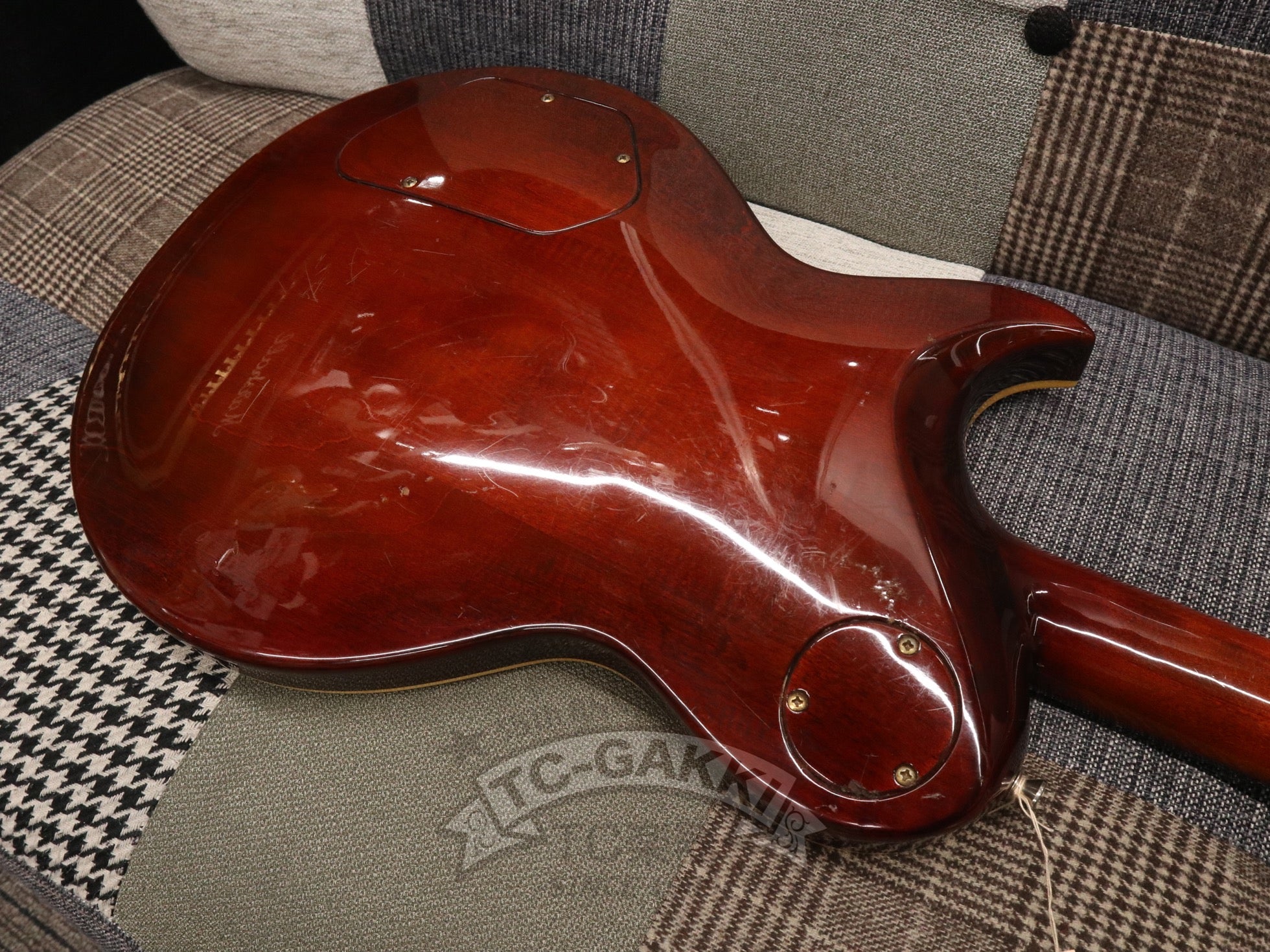 1981 PE - R80 - TC楽器 - TCGAKKI