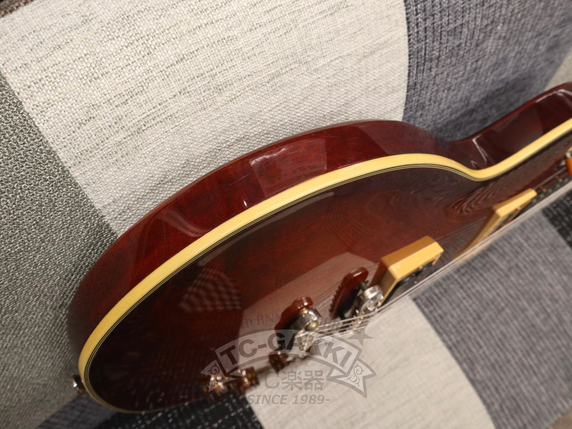 1981 PE - R80 - TC楽器 - TCGAKKI