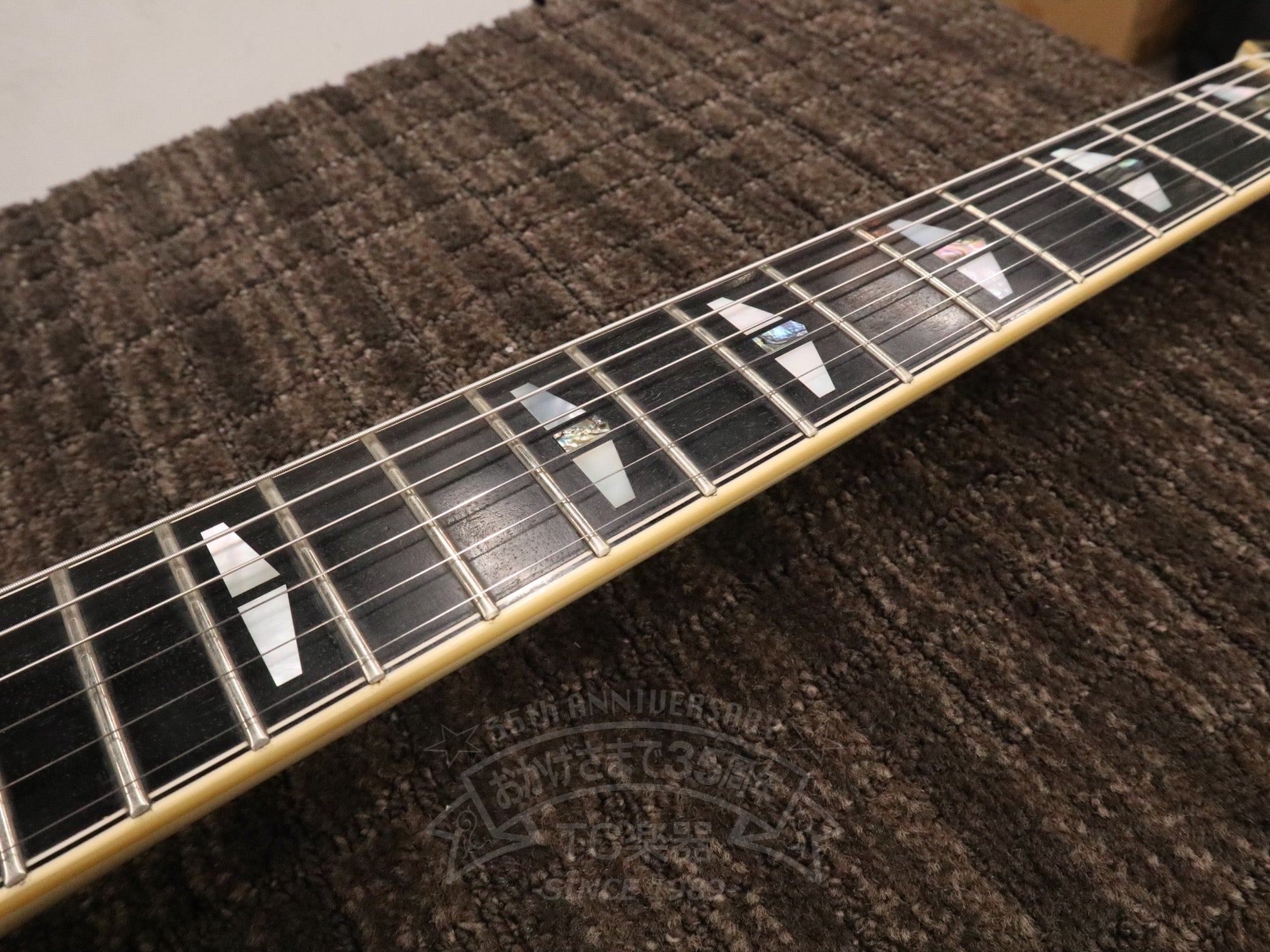 1984 SBG3000 Creamy White - TC楽器 - TCGAKKI