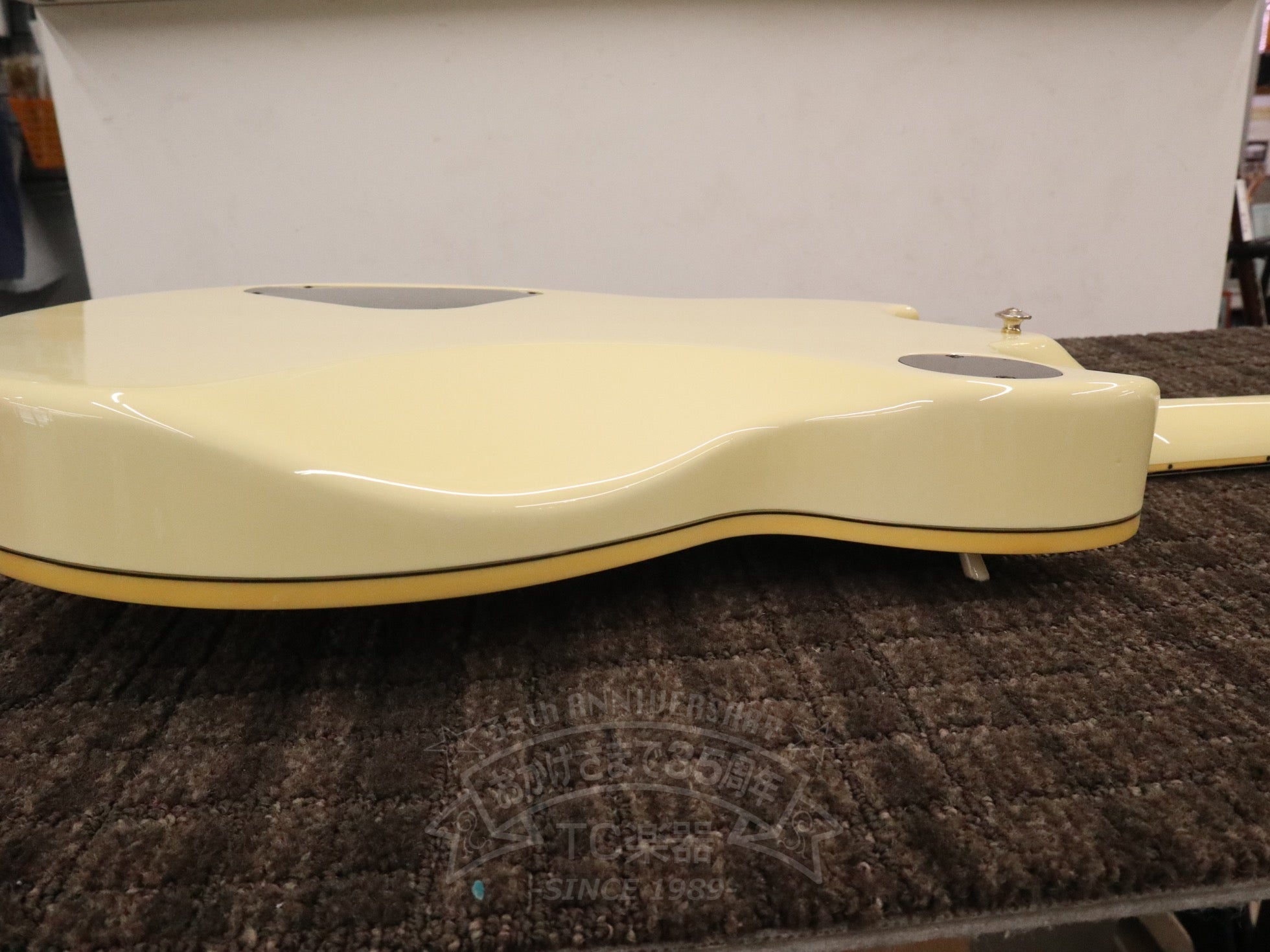 1984 SBG3000 Creamy White - TC楽器 - TCGAKKI
