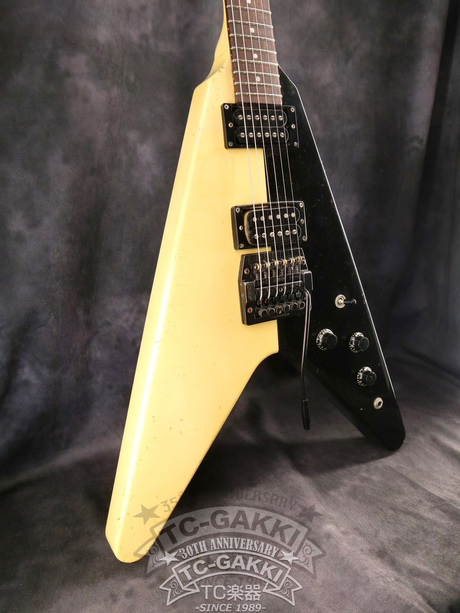 1985 Custom Shop Edition Rudolf Schenker Flyng V - TC楽器 - TCGAKKI