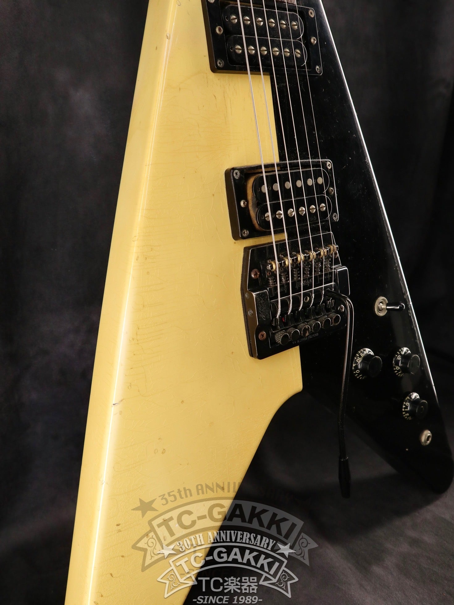 1985 Custom Shop Edition Rudolf Schenker Flyng V - TC楽器 - TCGAKKI