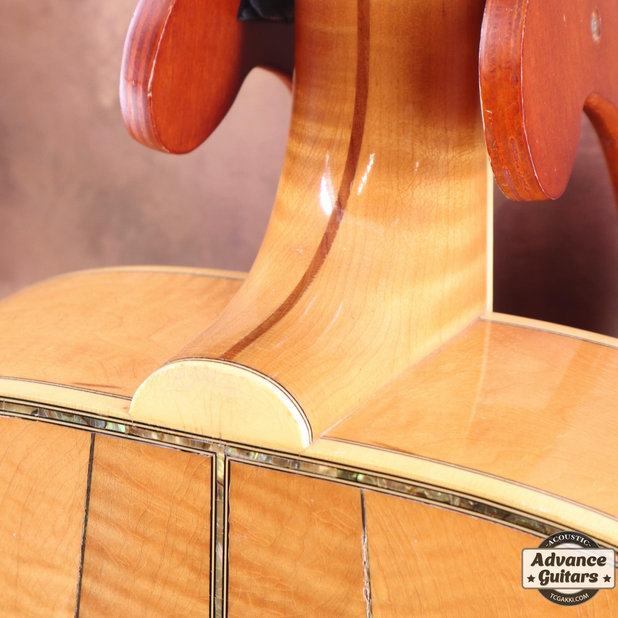 1995年製 J - 200 Deluxe Maple - TC楽器 - TCGAKKI