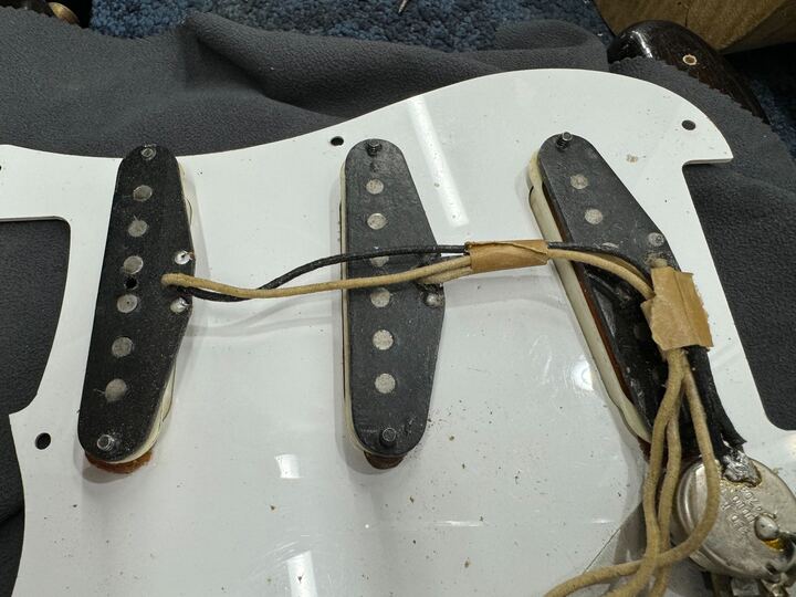 1958 STRATOCASTER Fresno / Arce