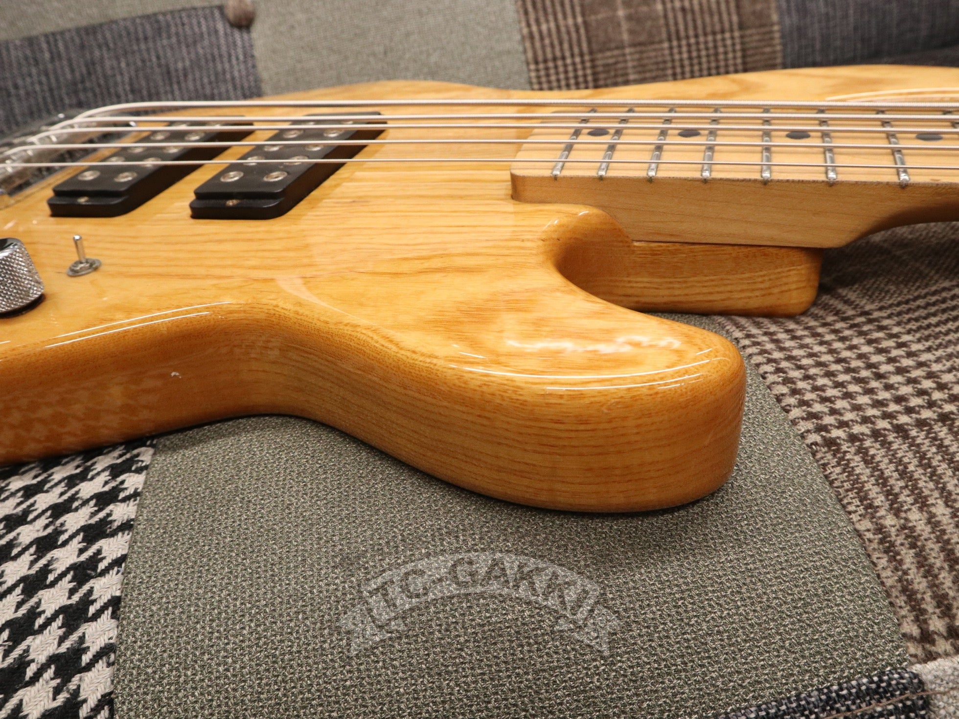 2000s L - 2500 - TC楽器 - TCGAKKI