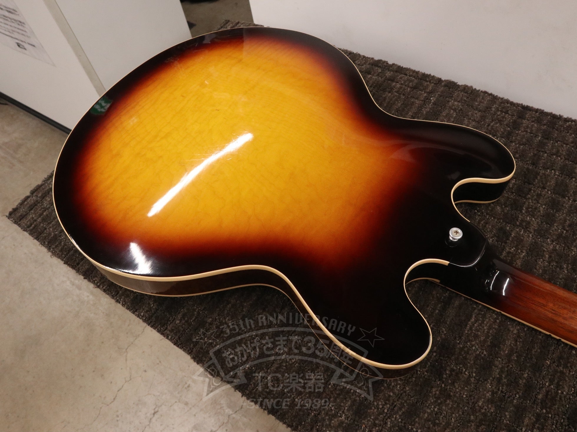 20013 ES - 335TD Sunburst - TC楽器 - TCGAKKI