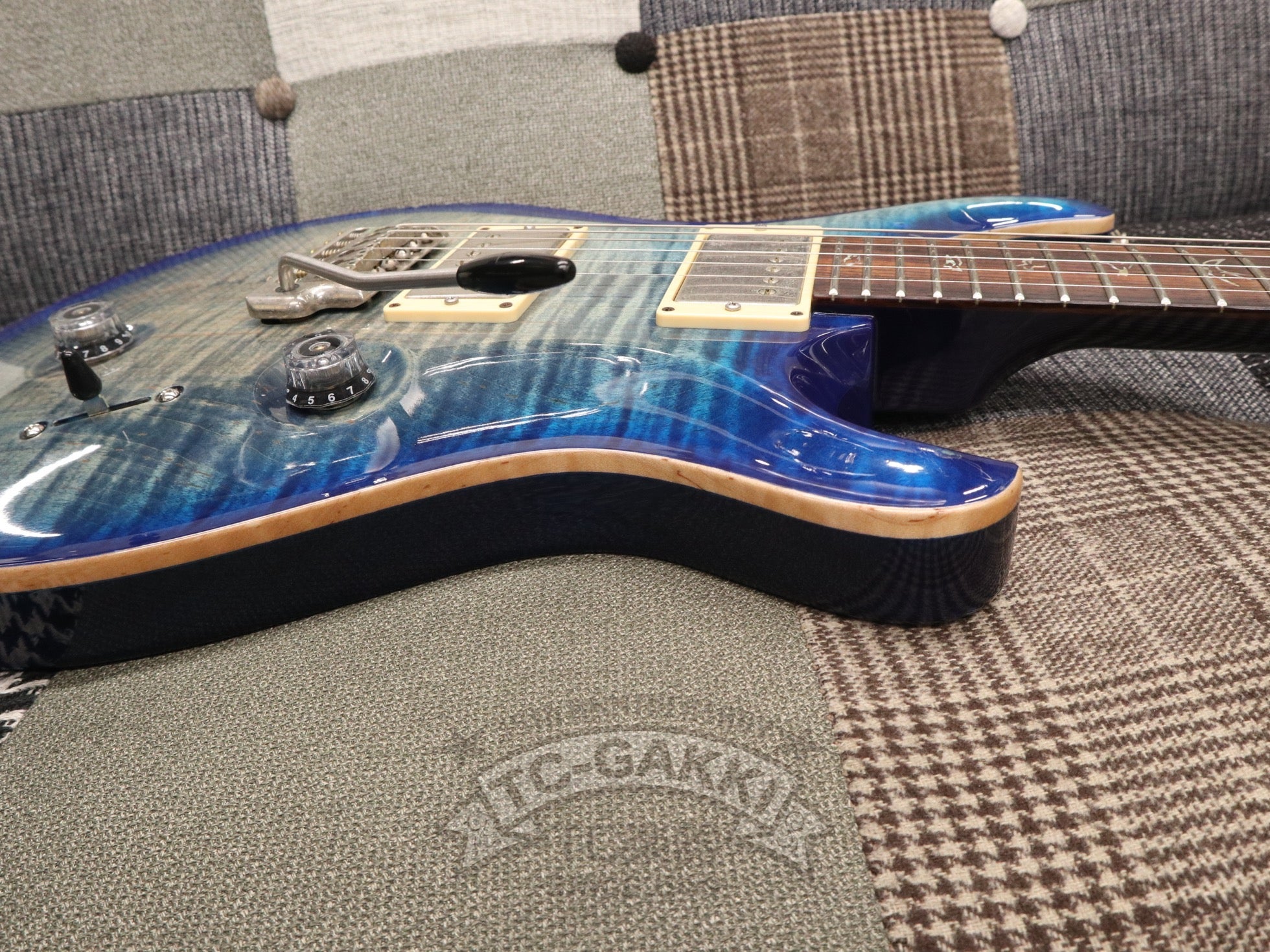 2010 EXPERIENCE SPECIAL STOCK Custom 24 - TC楽器 - TCGAKKI