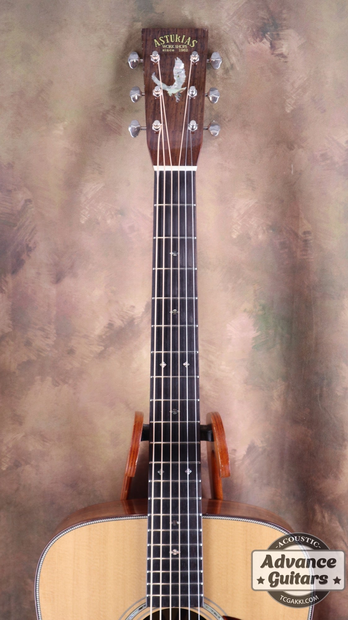 2014年製 Red Hawk - TC楽器 - TCGAKKI