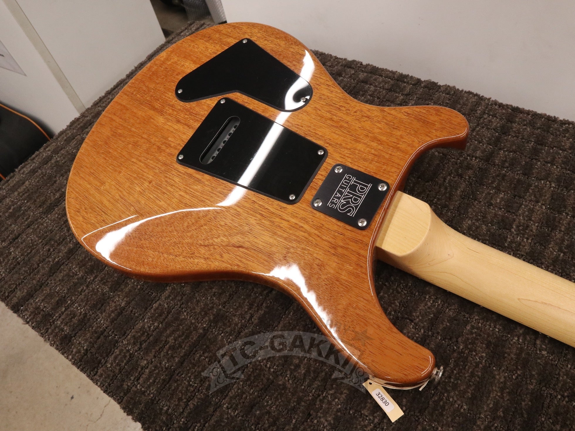 2015 CE24 Amber - TC楽器 - TCGAKKI