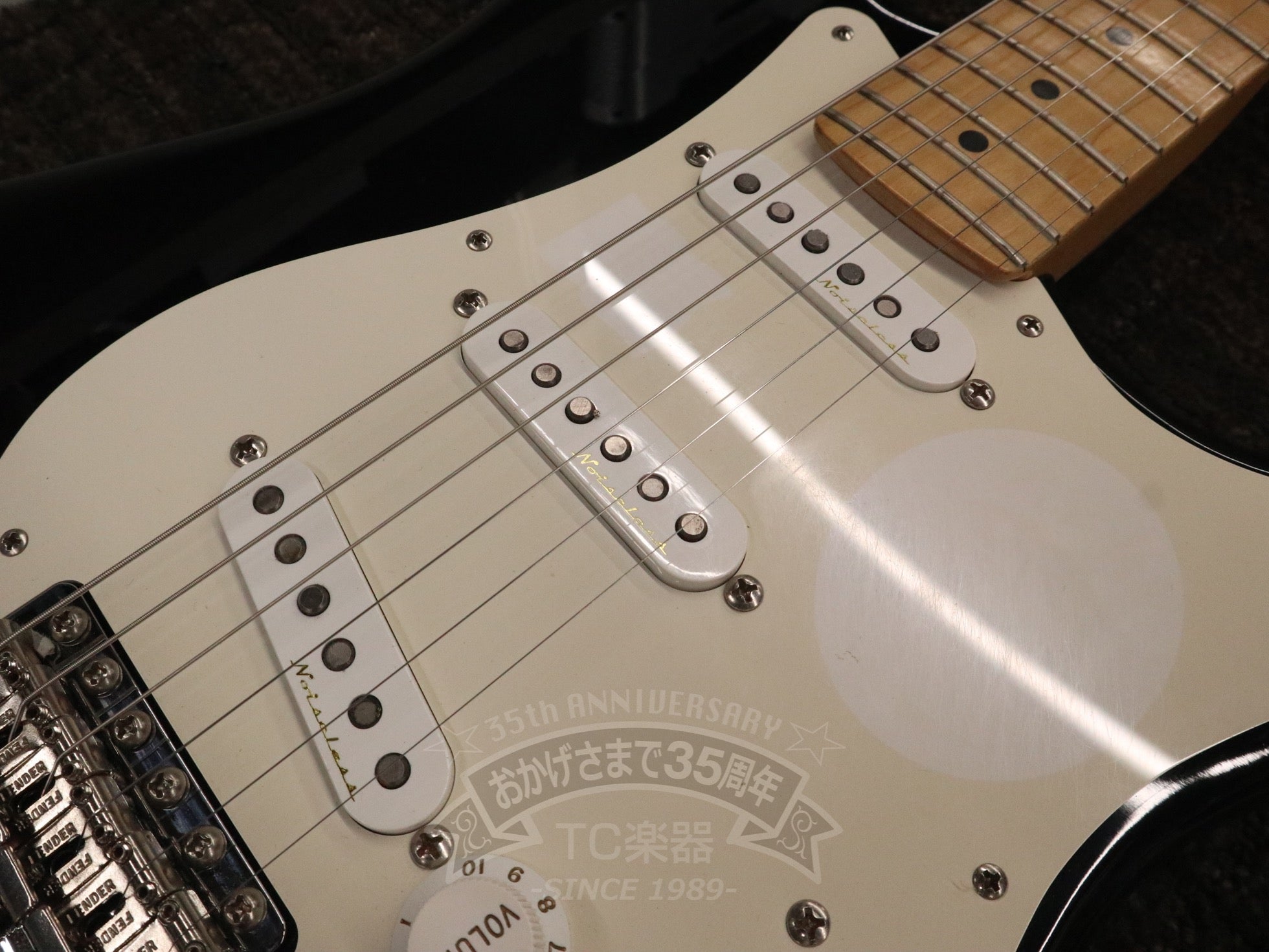 2015 Eric Clapton Stratocaster “Blackie” - TC楽器 - TCGAKKI