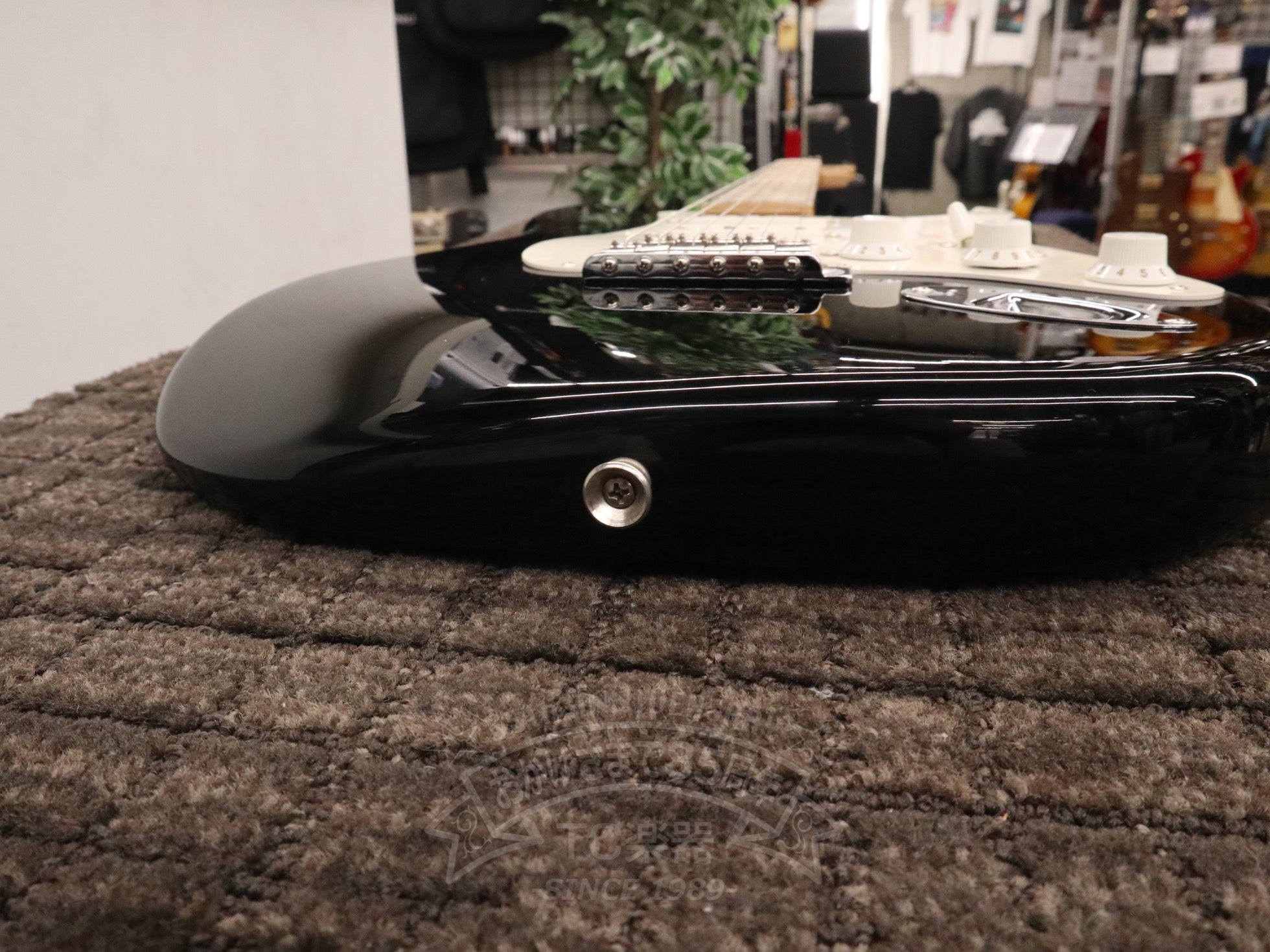 2015 Eric Clapton Stratocaster “Blackie” - TC楽器 - TCGAKKI