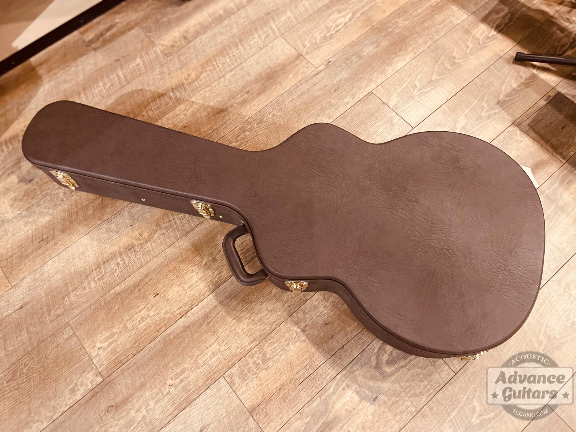 2019年製 97 OM the "Nine - Tailed Fox" - TC楽器 - TCGAKKI