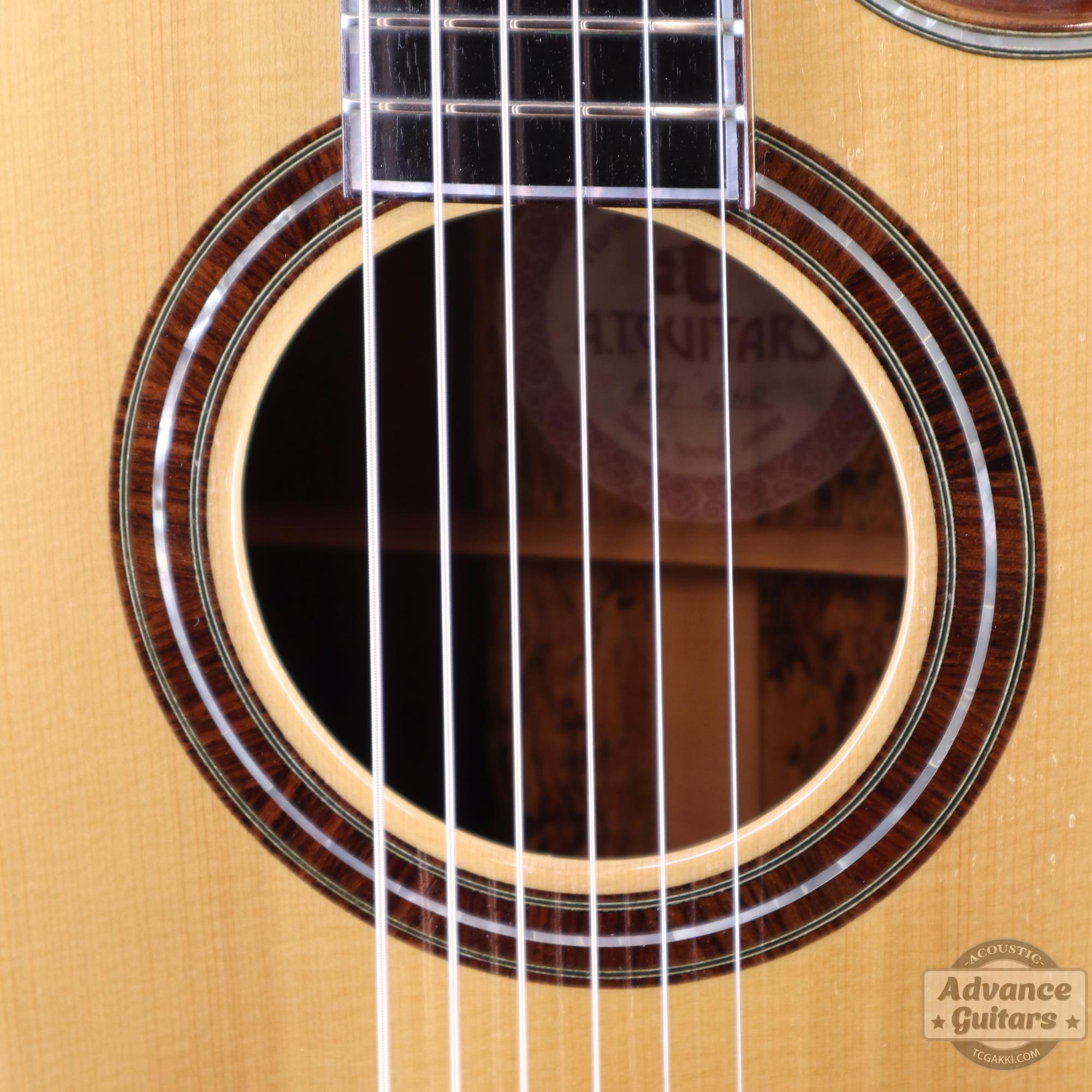 2019年製 97 OM the "Nine - Tailed Fox" - TC楽器 - TCGAKKI