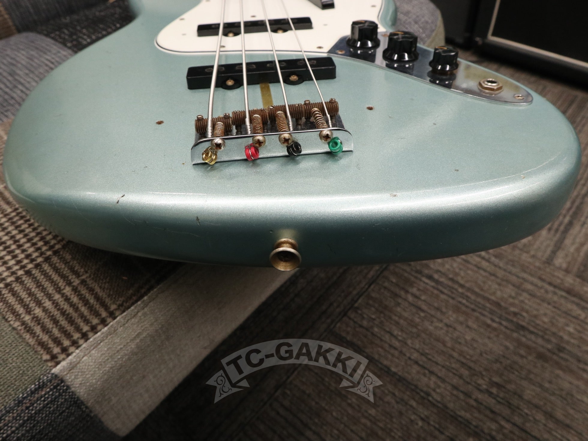 2020 ’62 Jazz Bass Journeyman Relic - TC楽器 - TCGAKKI