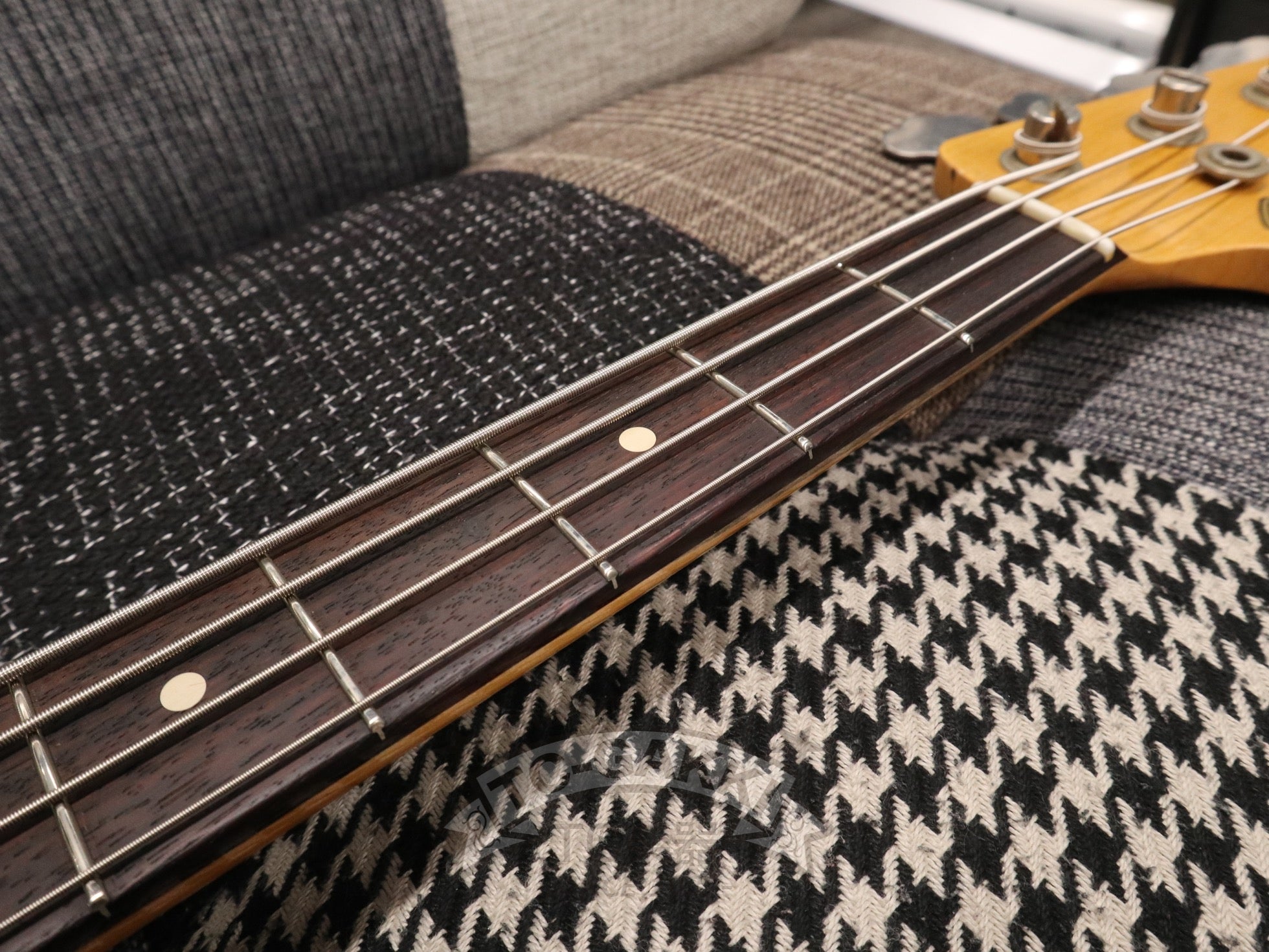 2020 ’62 Jazz Bass Journeyman Relic - TC楽器 - TCGAKKI