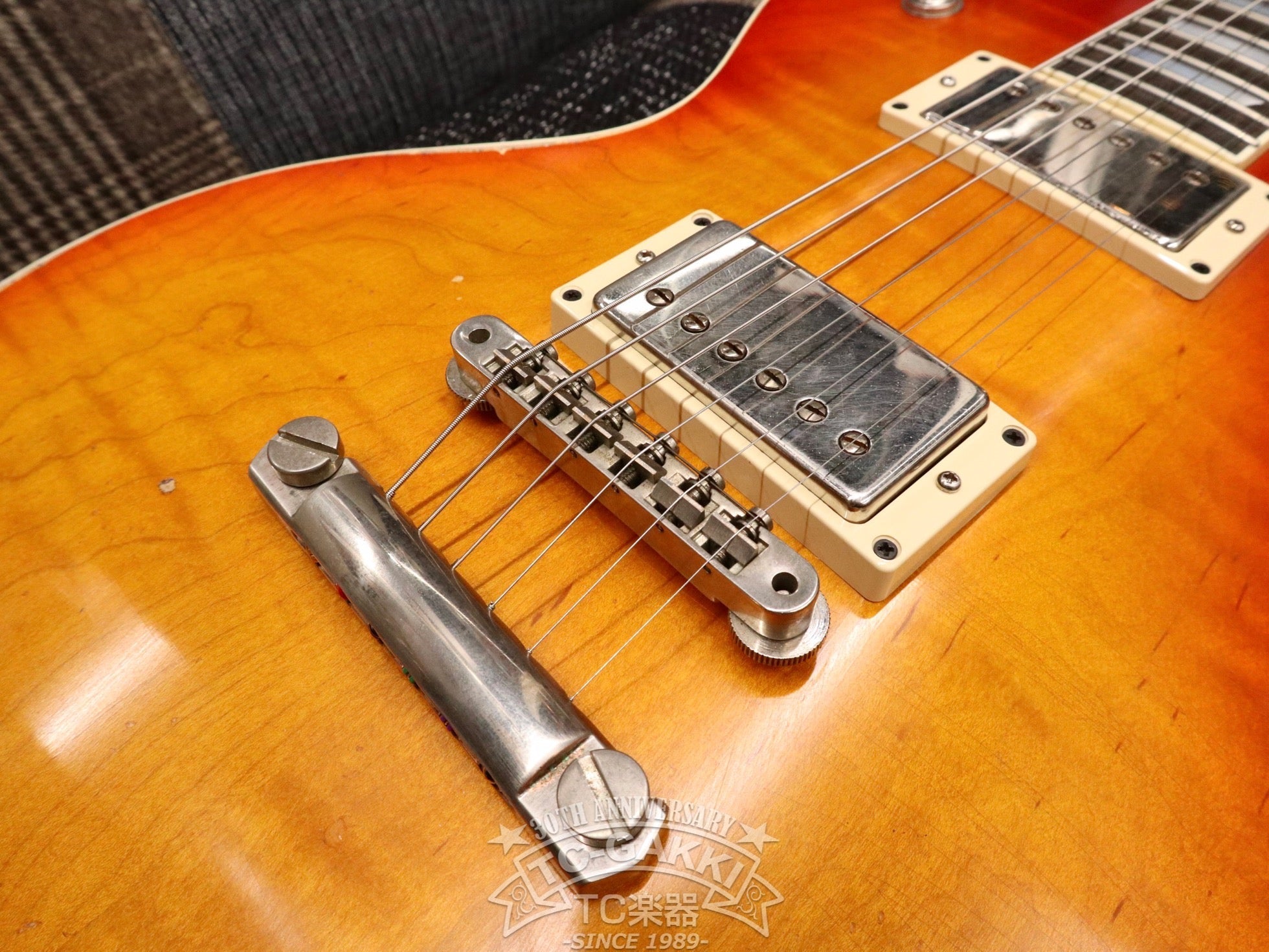 2023 Kashmir Cherry Sunburst - TC楽器 - TCGAKKI