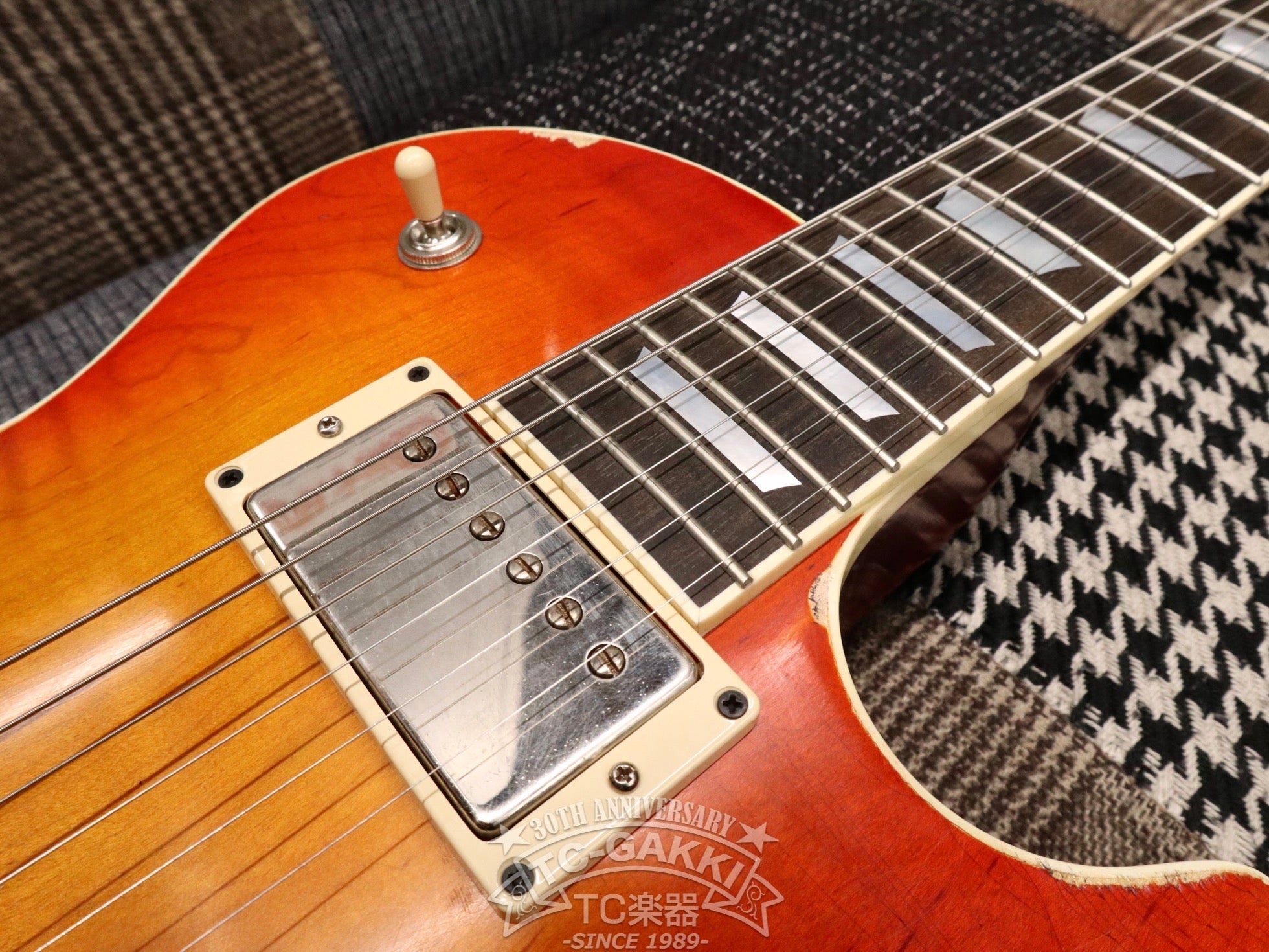 2023 Kashmir Cherry Sunburst - TC楽器 - TCGAKKI